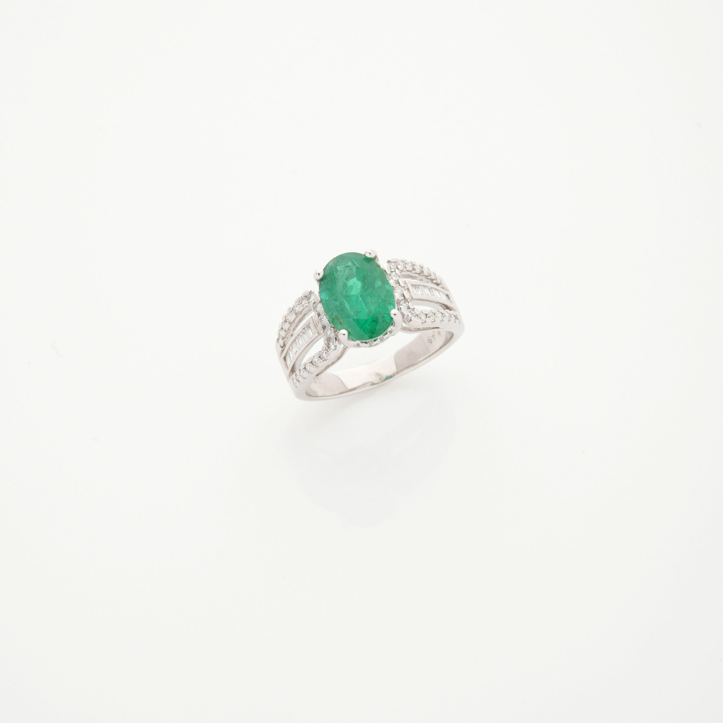 BAGUE COURONNE:  | H&ocirc;tel Des Ventes de Monte-Carlo