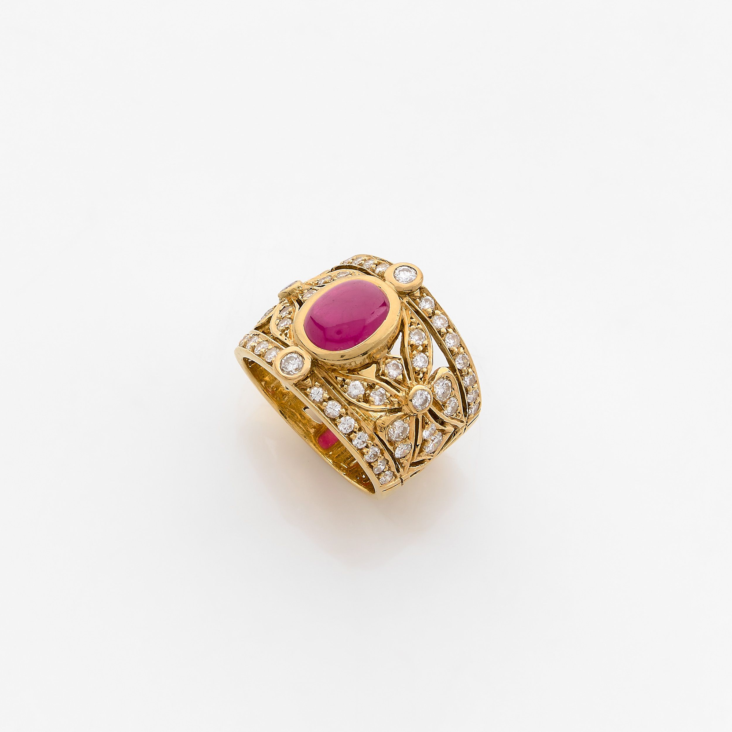 IMPORTANTE BAGUE CHEVALIERE:  | H&ocirc;tel Des Ventes de Monte-Carlo