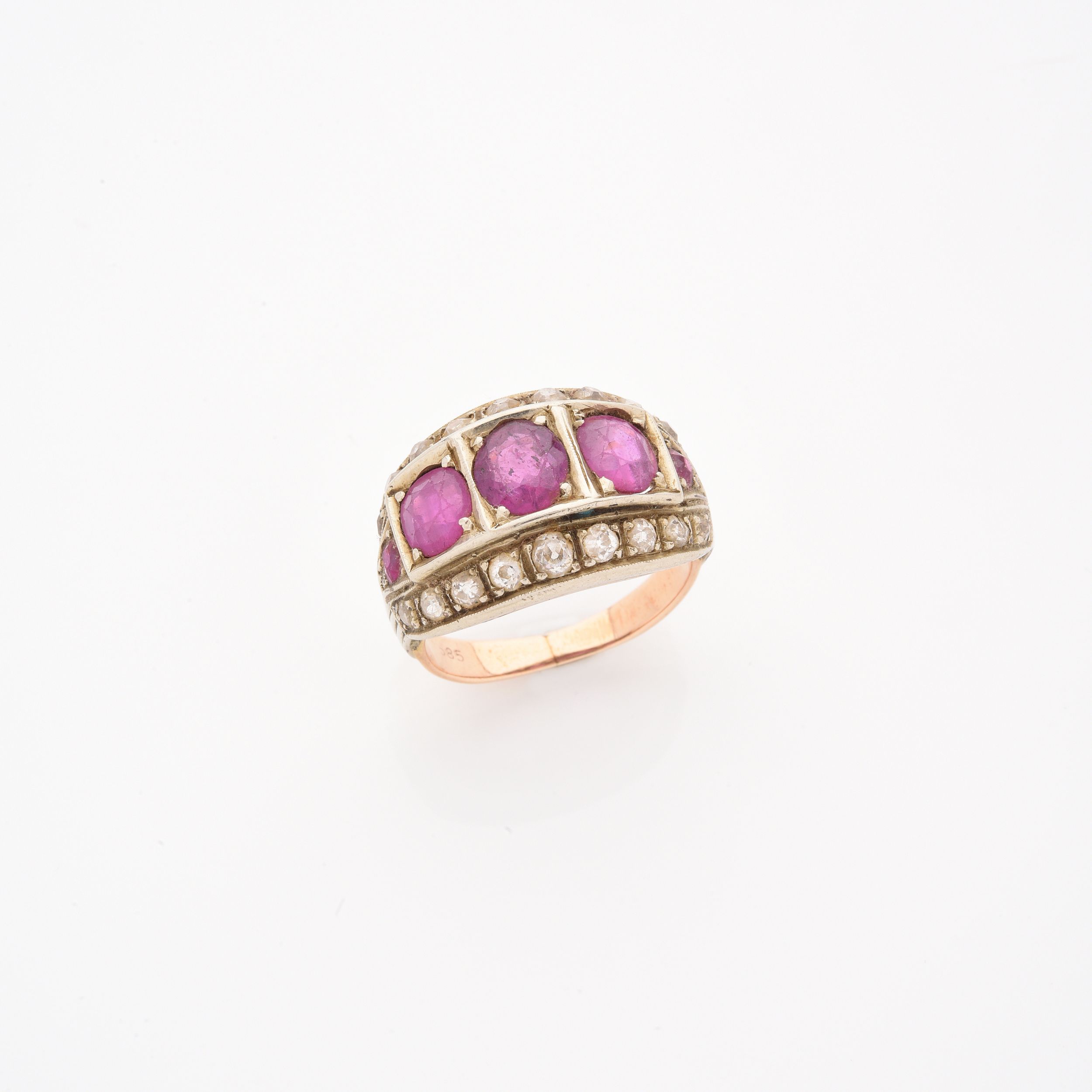 BAGUE BOMBEE