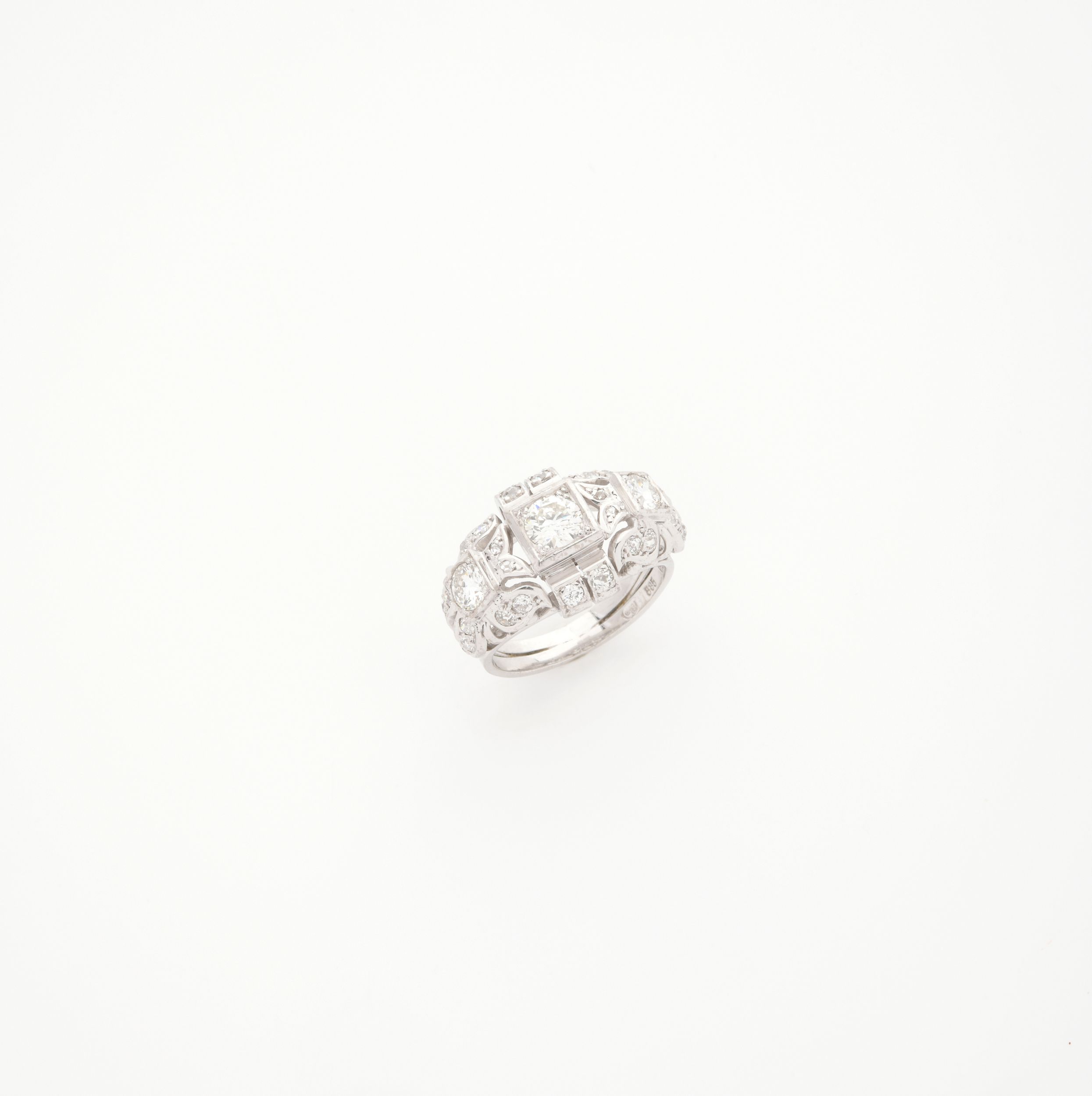 BAGUE JONC:  | H&ocirc;tel Des Ventes de Monte-Carlo