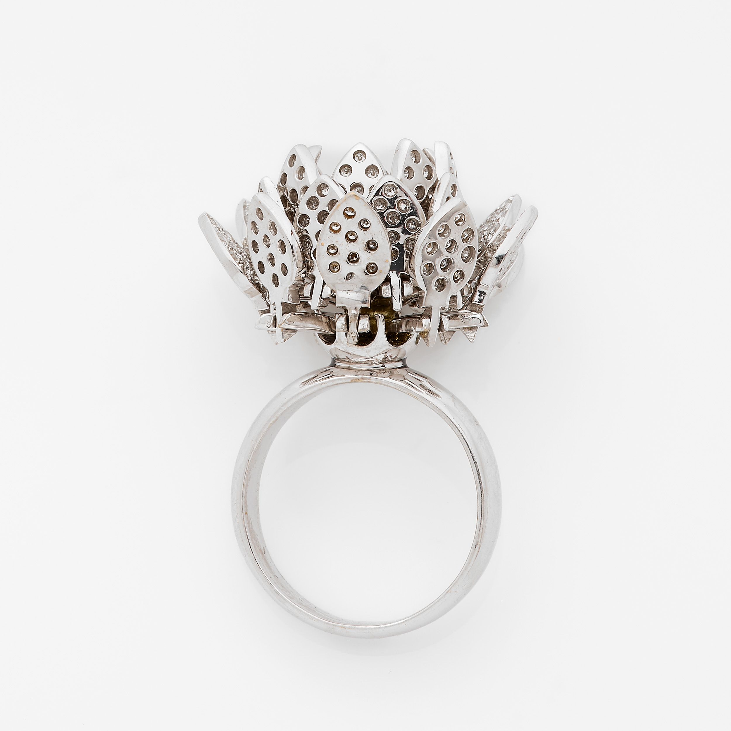 BAGUE FLEUR:  | H&ocirc;tel Des Ventes de Monte-Carlo