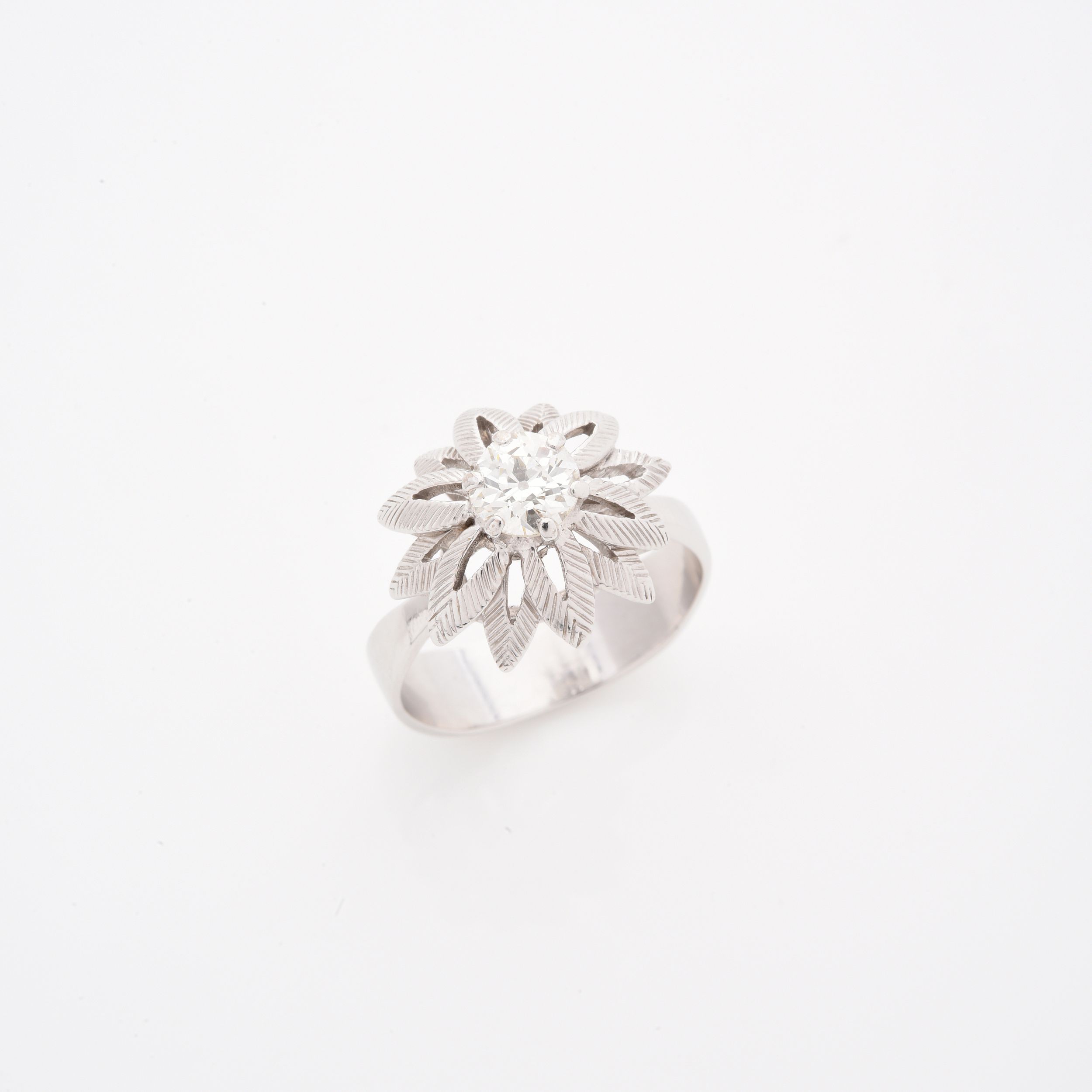 BAGUE BOMBEE:  | H&ocirc;tel Des Ventes de Monte-Carlo