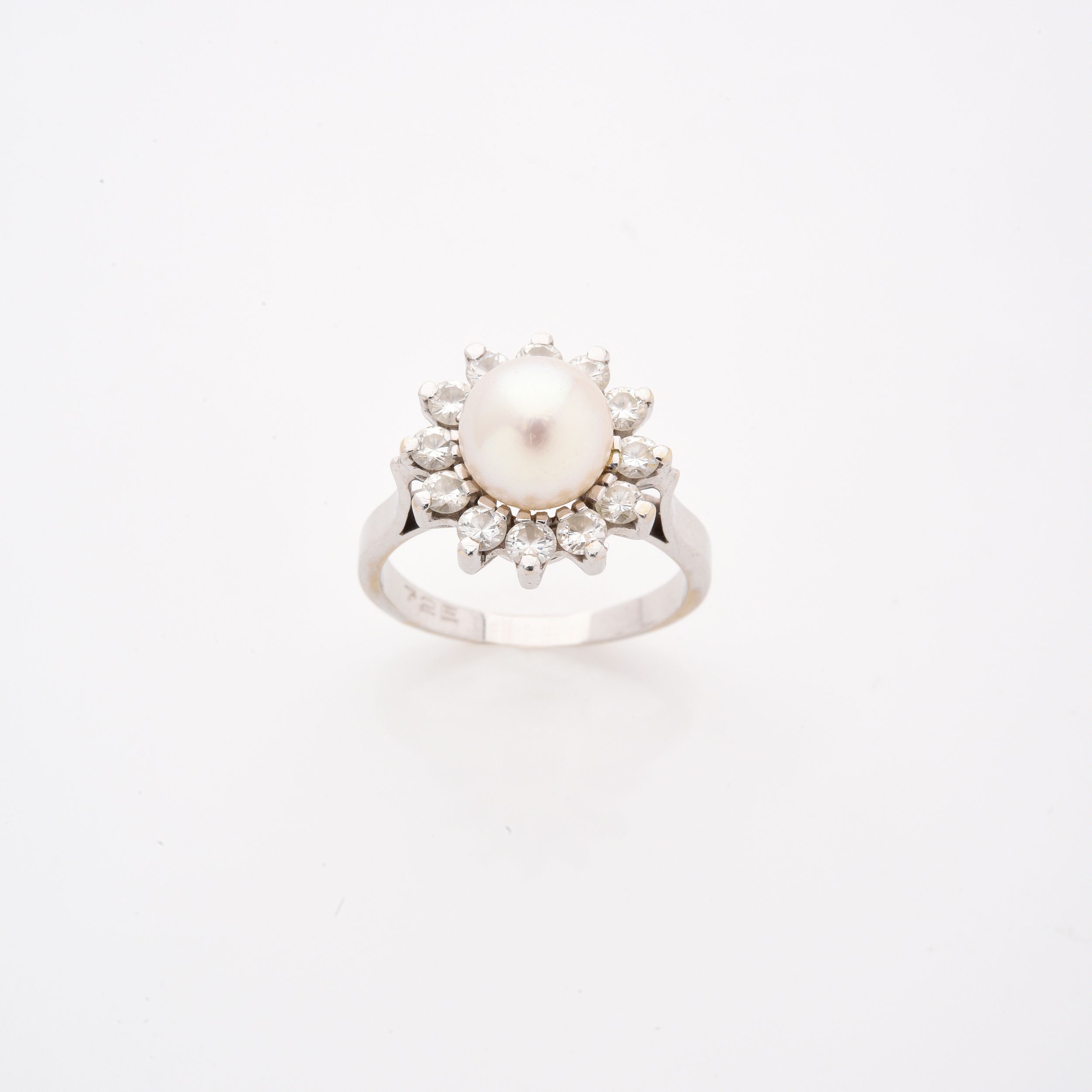 BAGUE COURONNE:  | H&ocirc;tel Des Ventes de Monte-Carlo