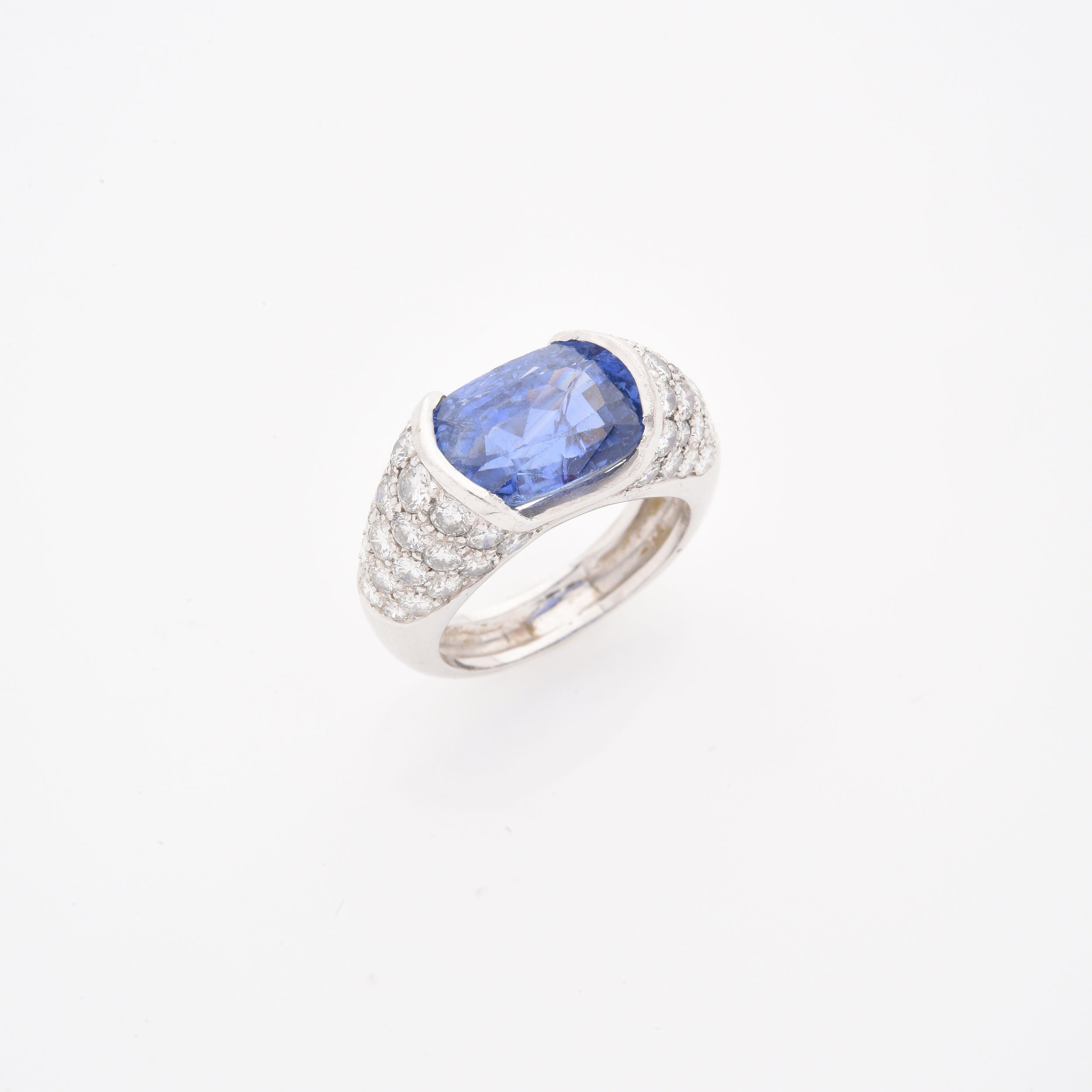 TANZANITE SOUS SCELLE:  | H&ocirc;tel Des Ventes de Monte-Carlo