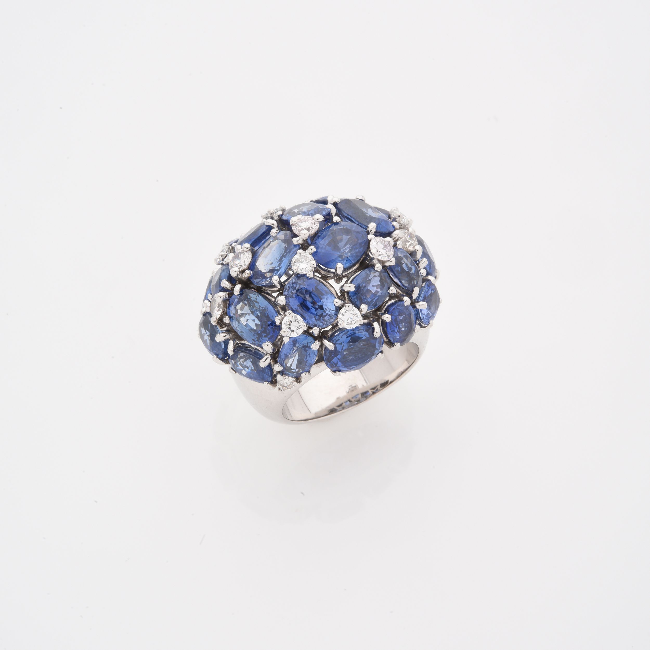 TANZANITE SOUS SCELLE:  | H&ocirc;tel Des Ventes de Monte-Carlo