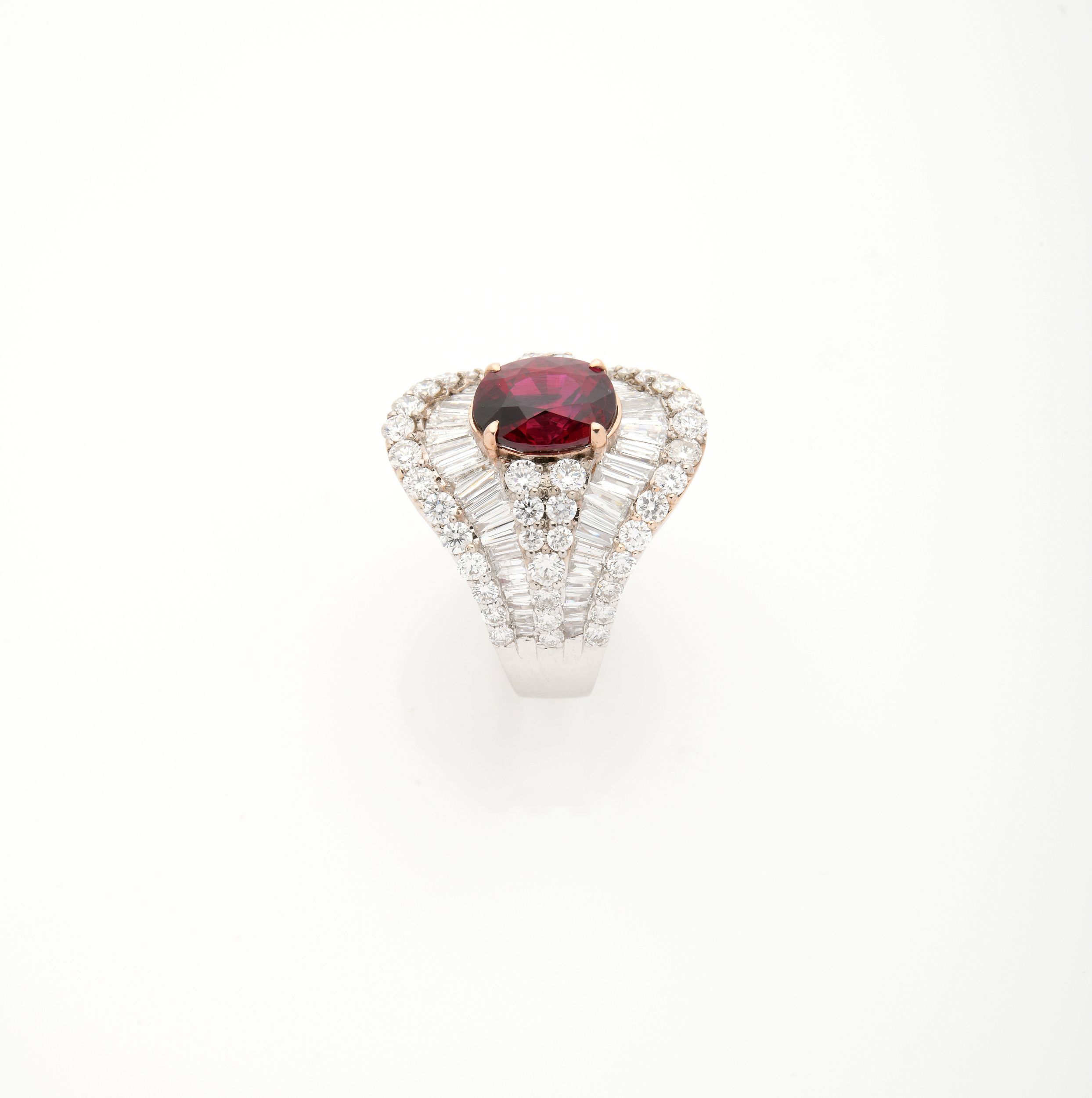 BAGUE JONC ELARGI :  | H&ocirc;tel Des Ventes de Monte-Carlo