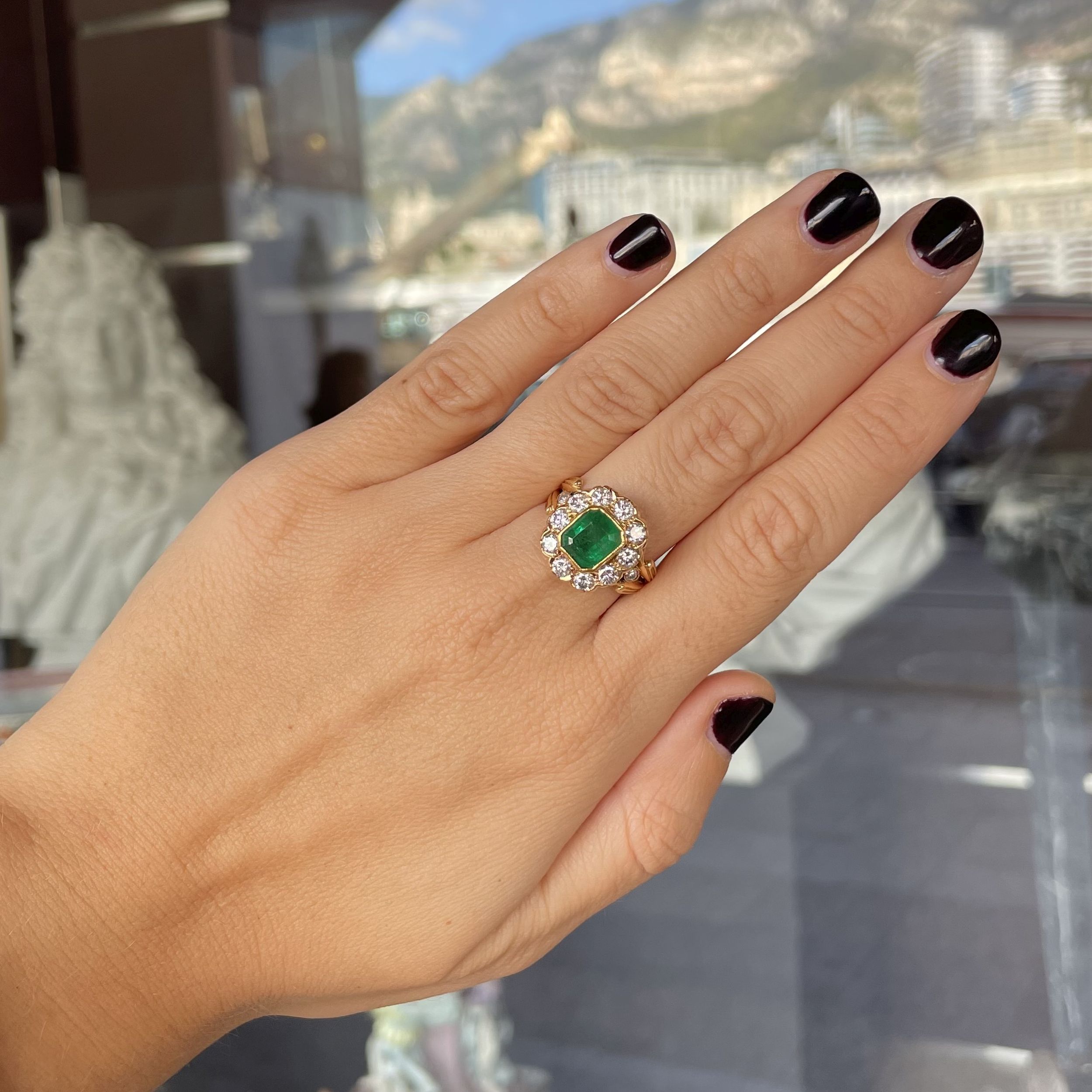 BAGUE MARGUERITE:  | H&ocirc;tel Des Ventes de Monte-Carlo