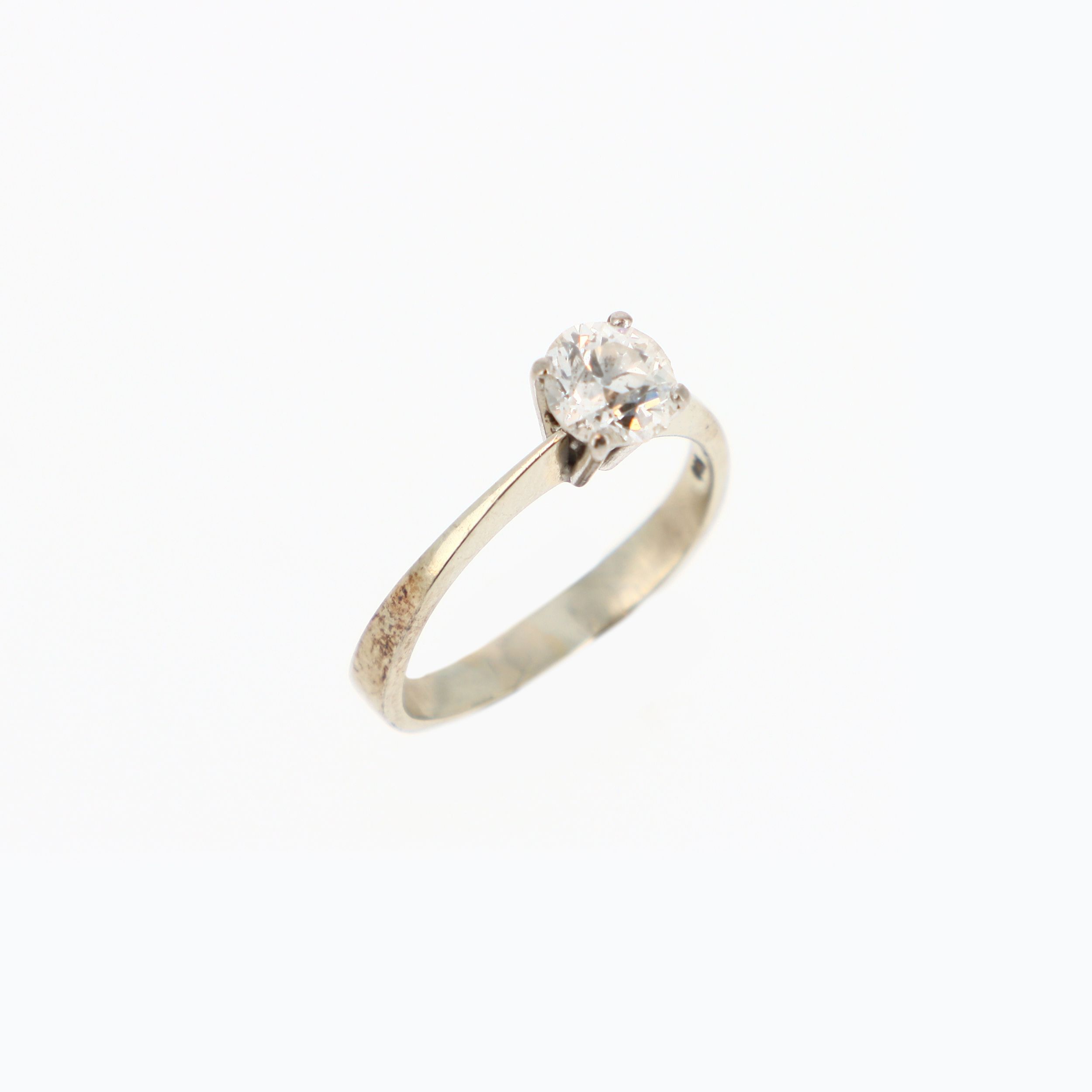 BAGUE MARGUERITE:  | H&ocirc;tel Des Ventes de Monte-Carlo