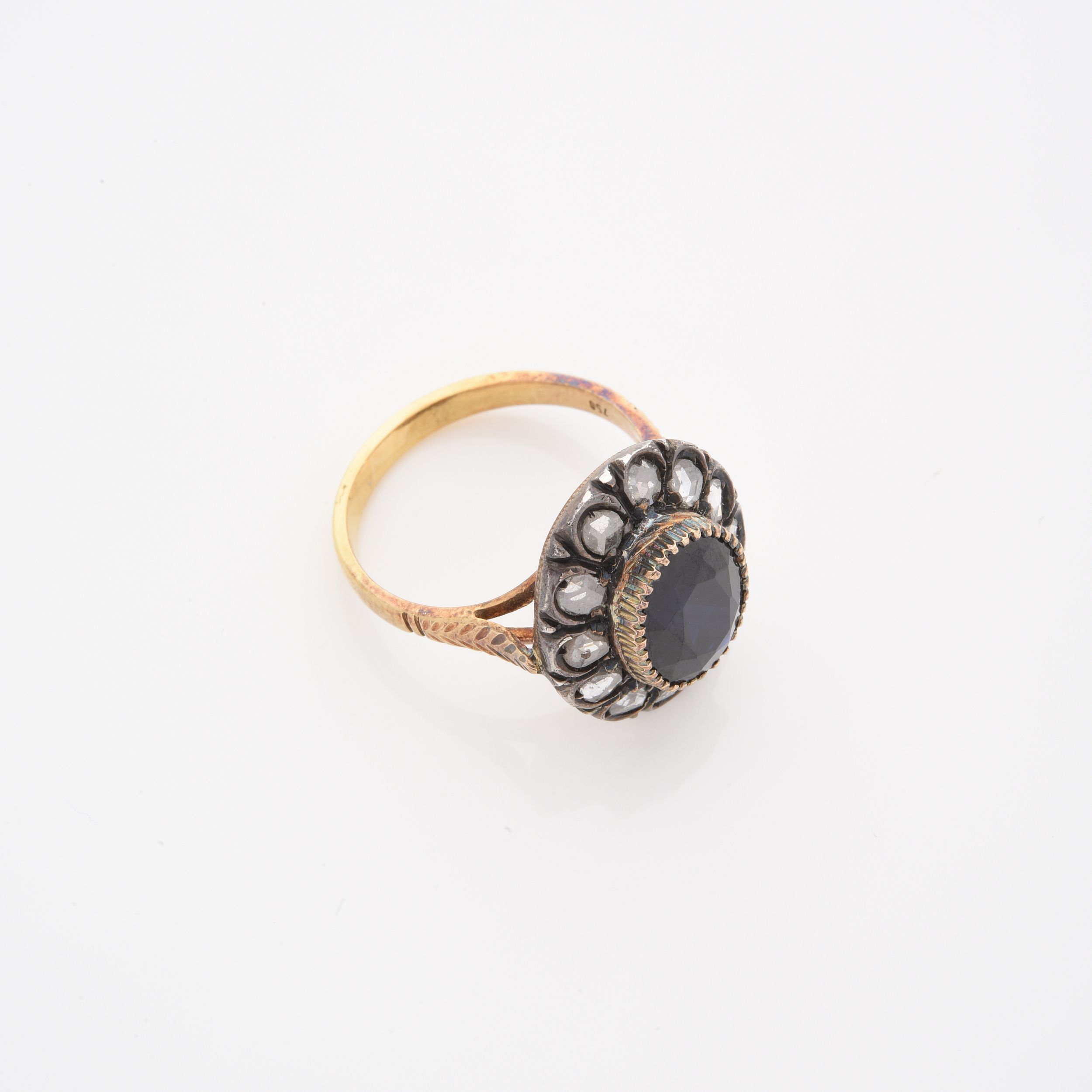 BAGUE MARGUERITE:  | H&ocirc;tel Des Ventes de Monte-Carlo