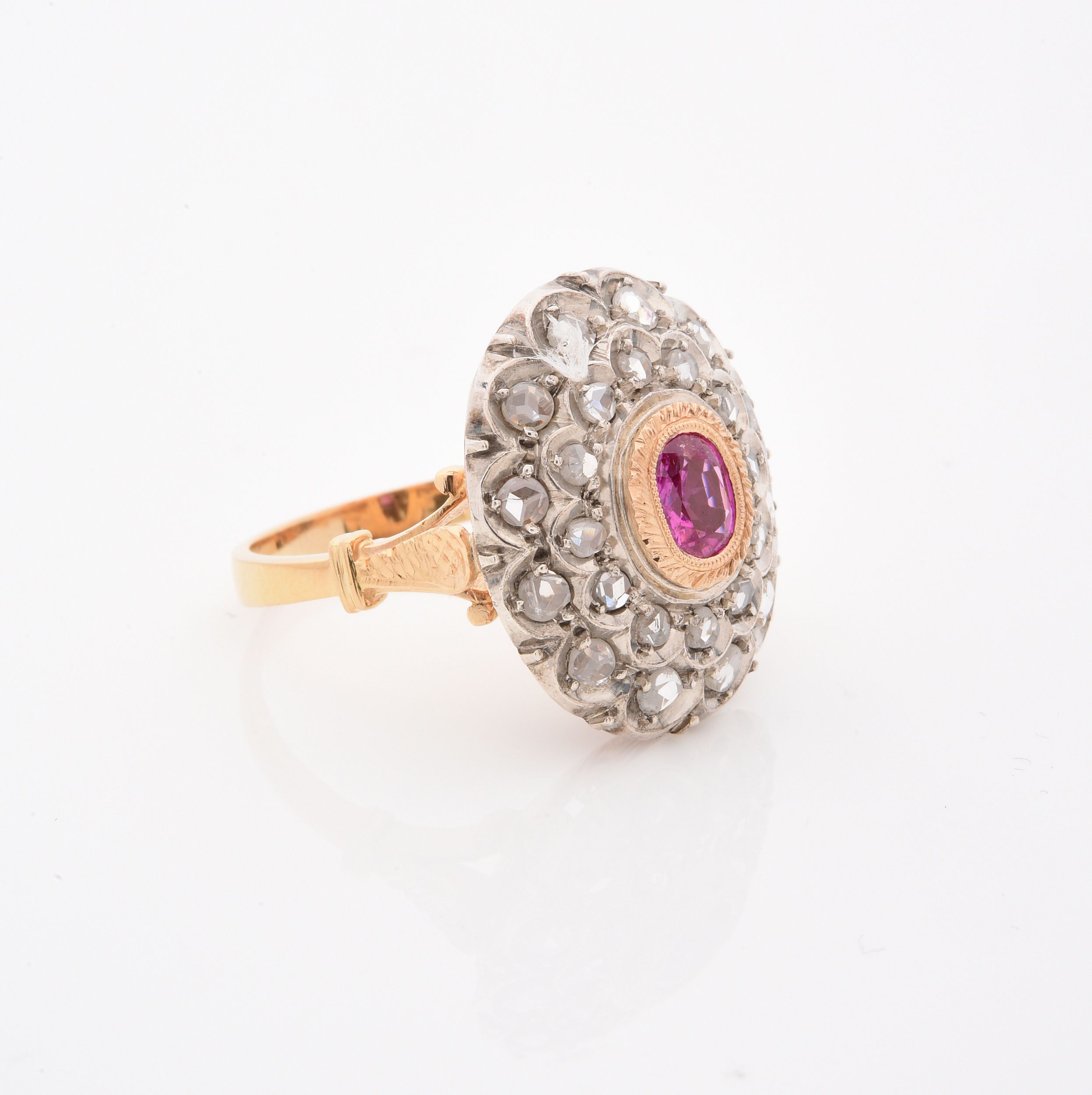 BAGUE MARGUERITE:  | H&ocirc;tel Des Ventes de Monte-Carlo