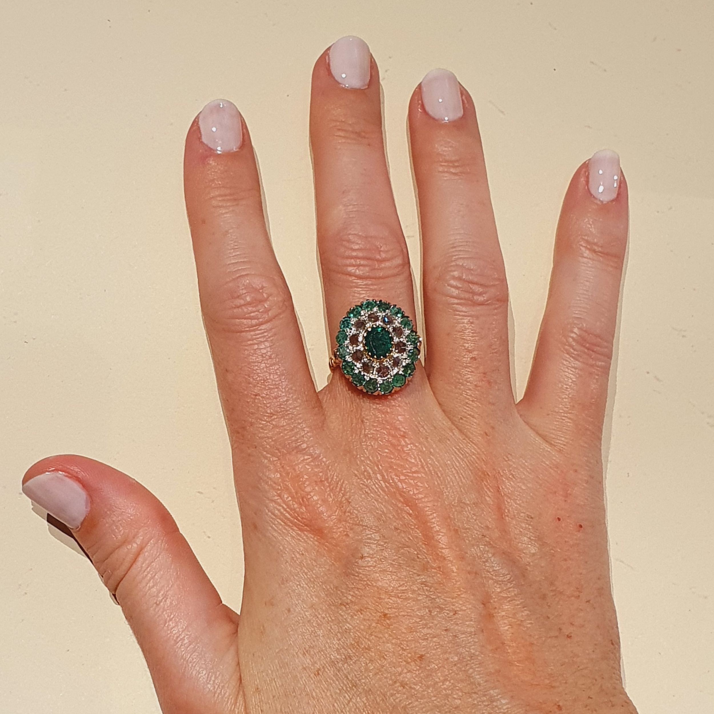 BAGUE MARGUERITE:  | H&ocirc;tel Des Ventes de Monte-Carlo