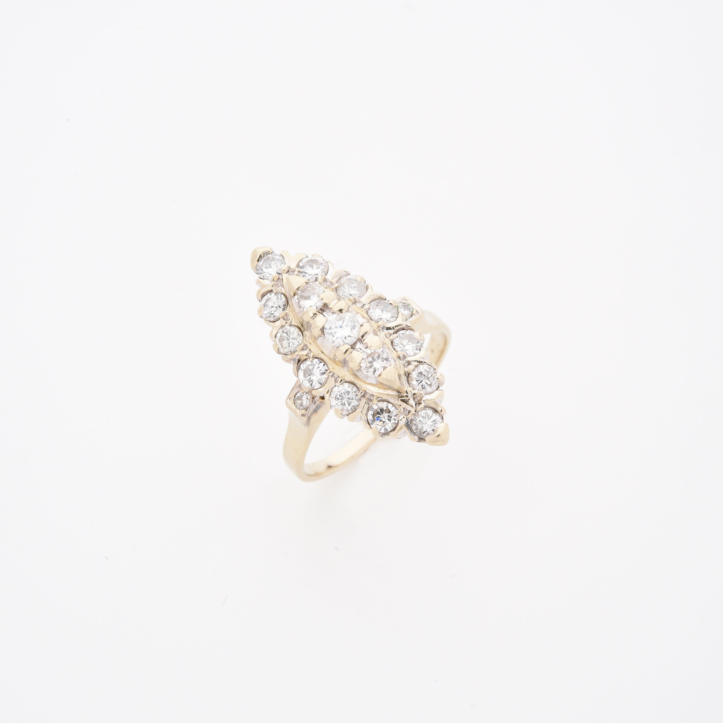 BAGUE COURONNE:  | H&ocirc;tel Des Ventes de Monte-Carlo