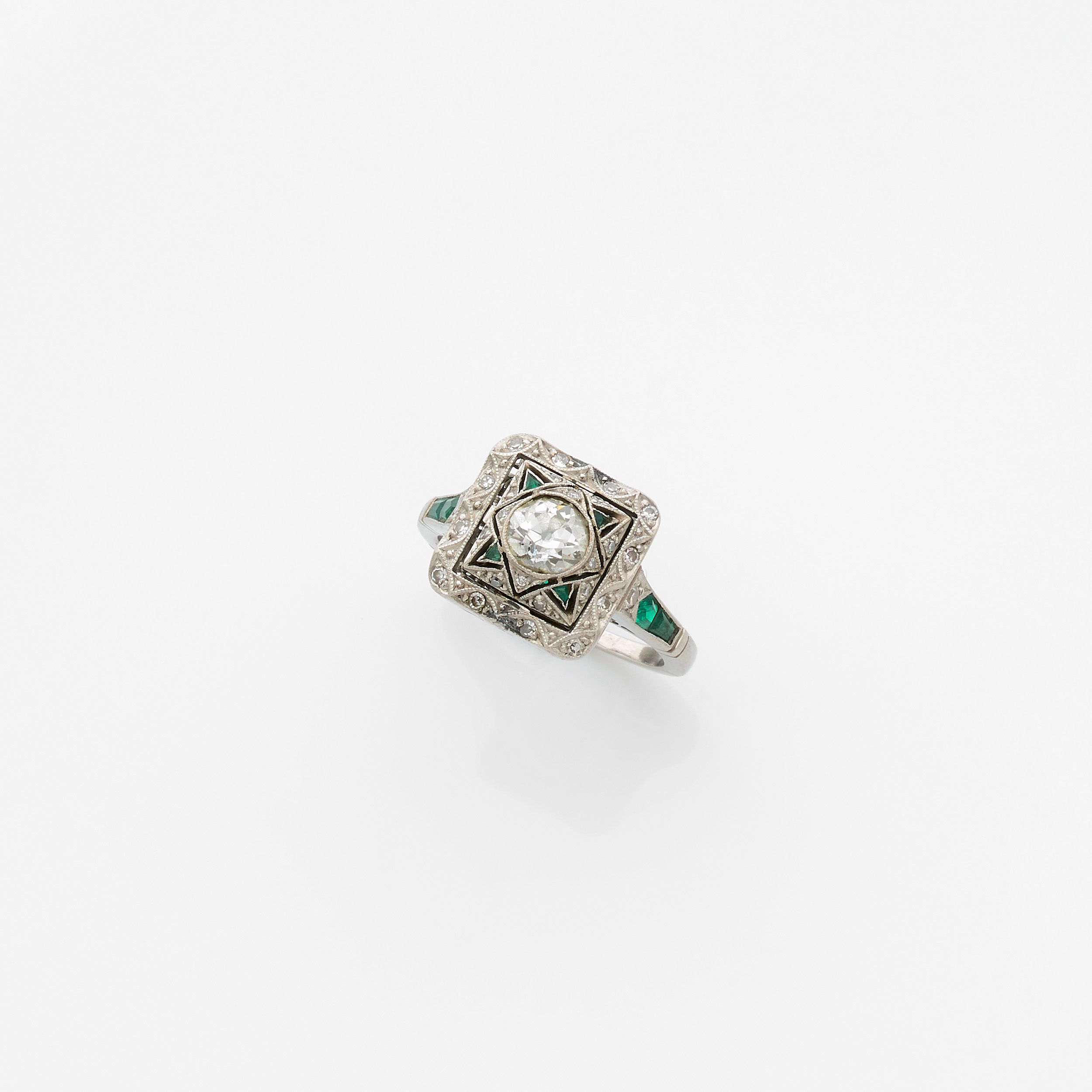 BAGUE :  | H&ocirc;tel Des Ventes de Monte-Carlo