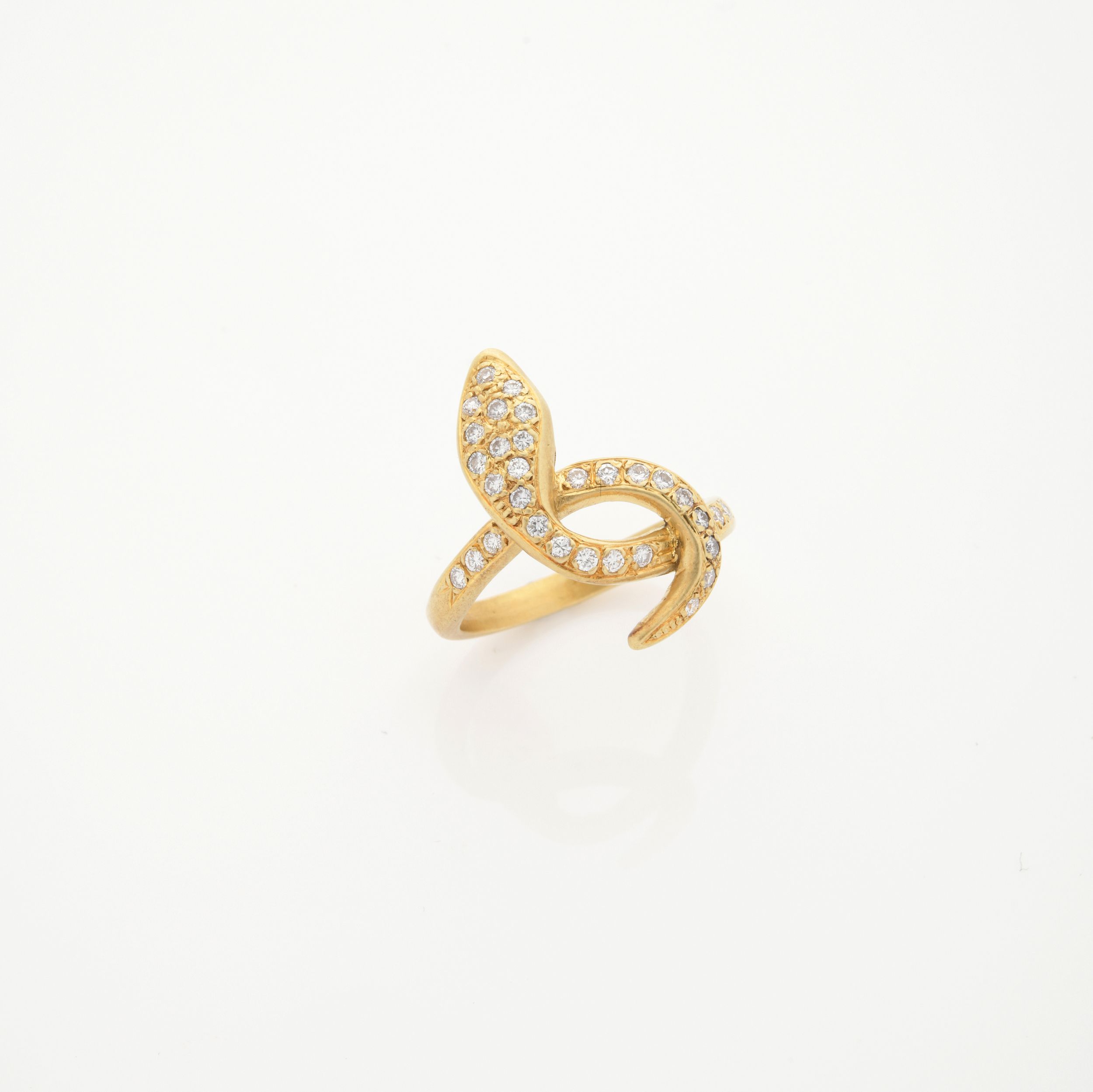 BAGUE COURONNE:  | H&ocirc;tel Des Ventes de Monte-Carlo