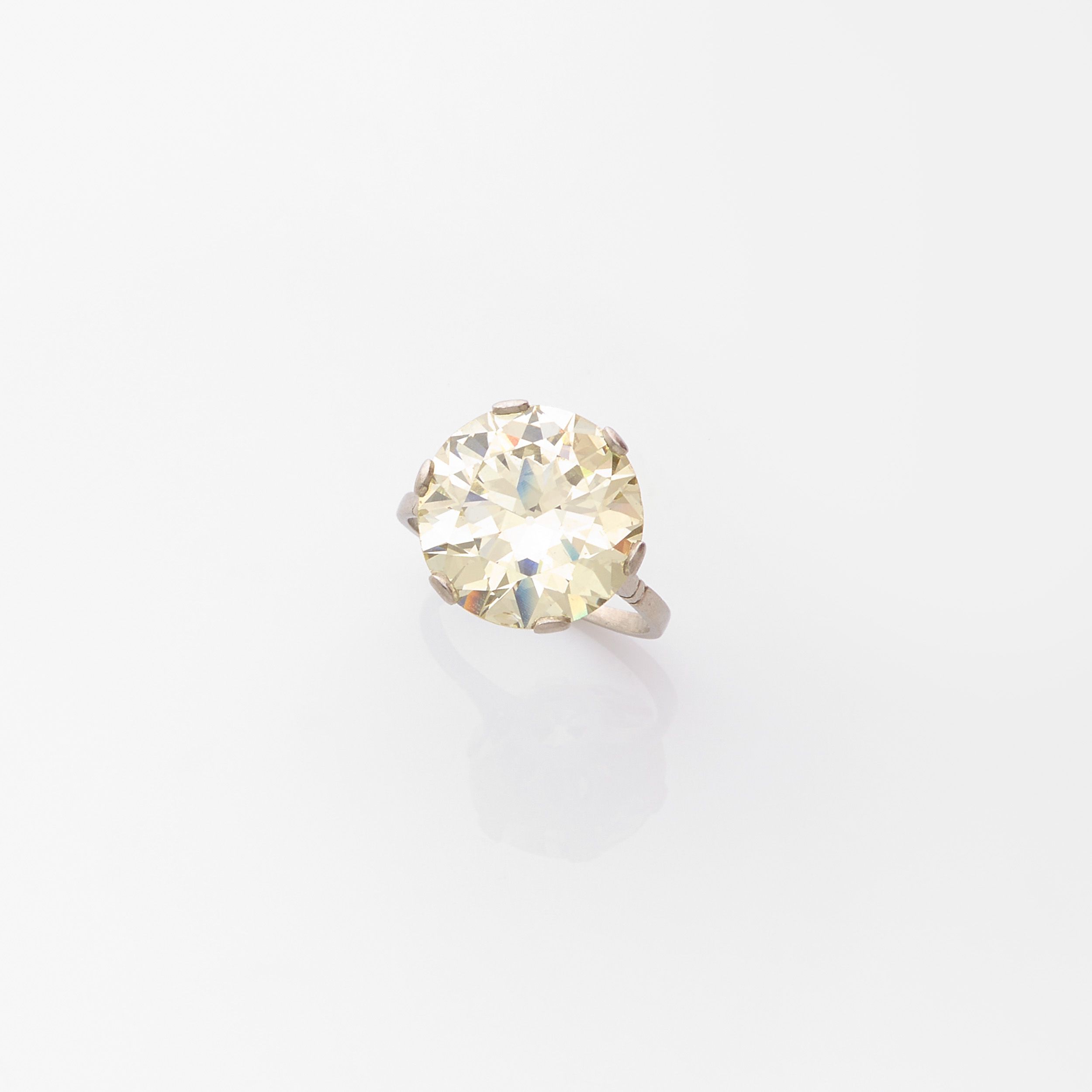 BIJOUX DE MISTINGUETT:  | H&ocirc;tel Des Ventes de Monte-Carlo