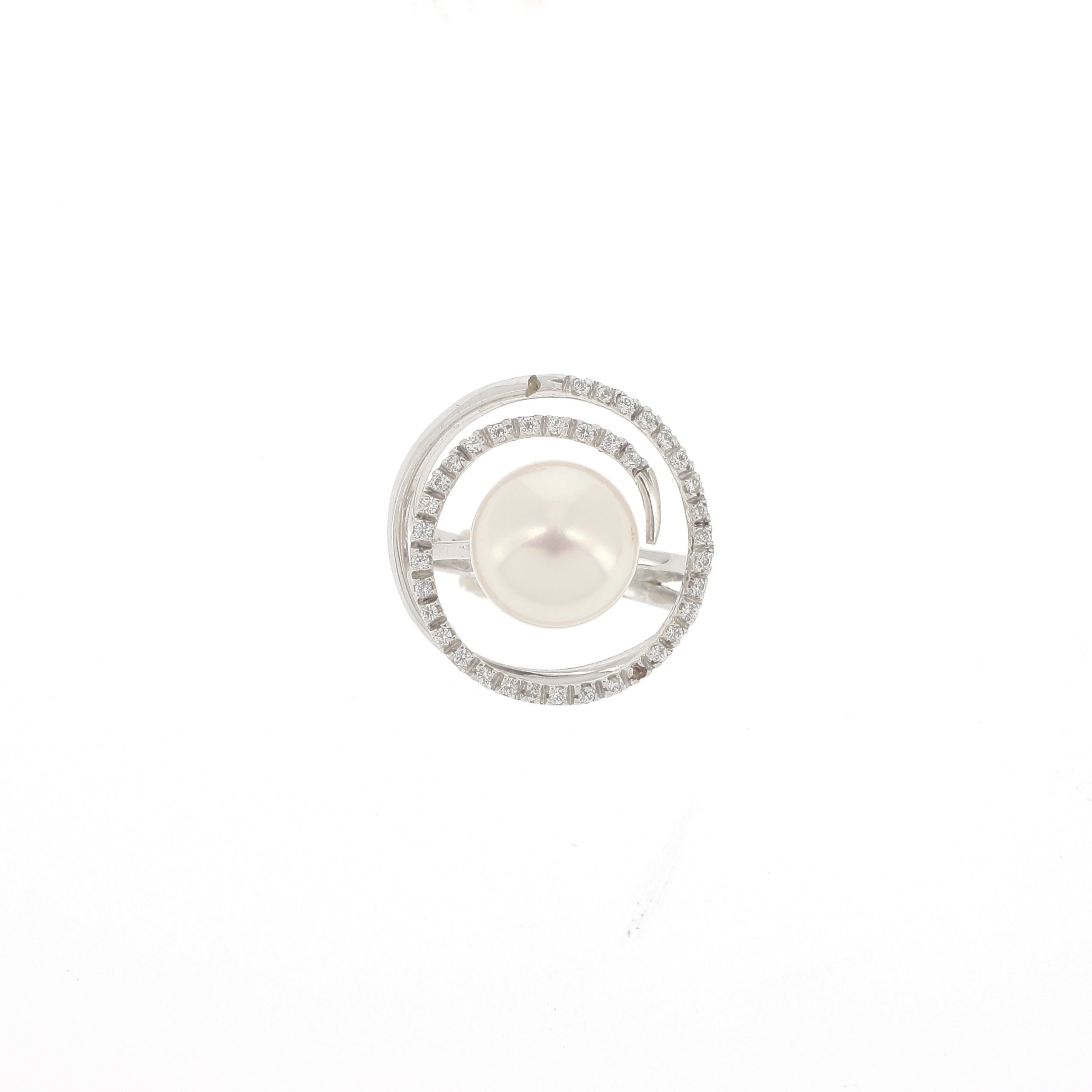 BROCHE CORBEILLE:  | H&ocirc;tel Des Ventes de Monte-Carlo