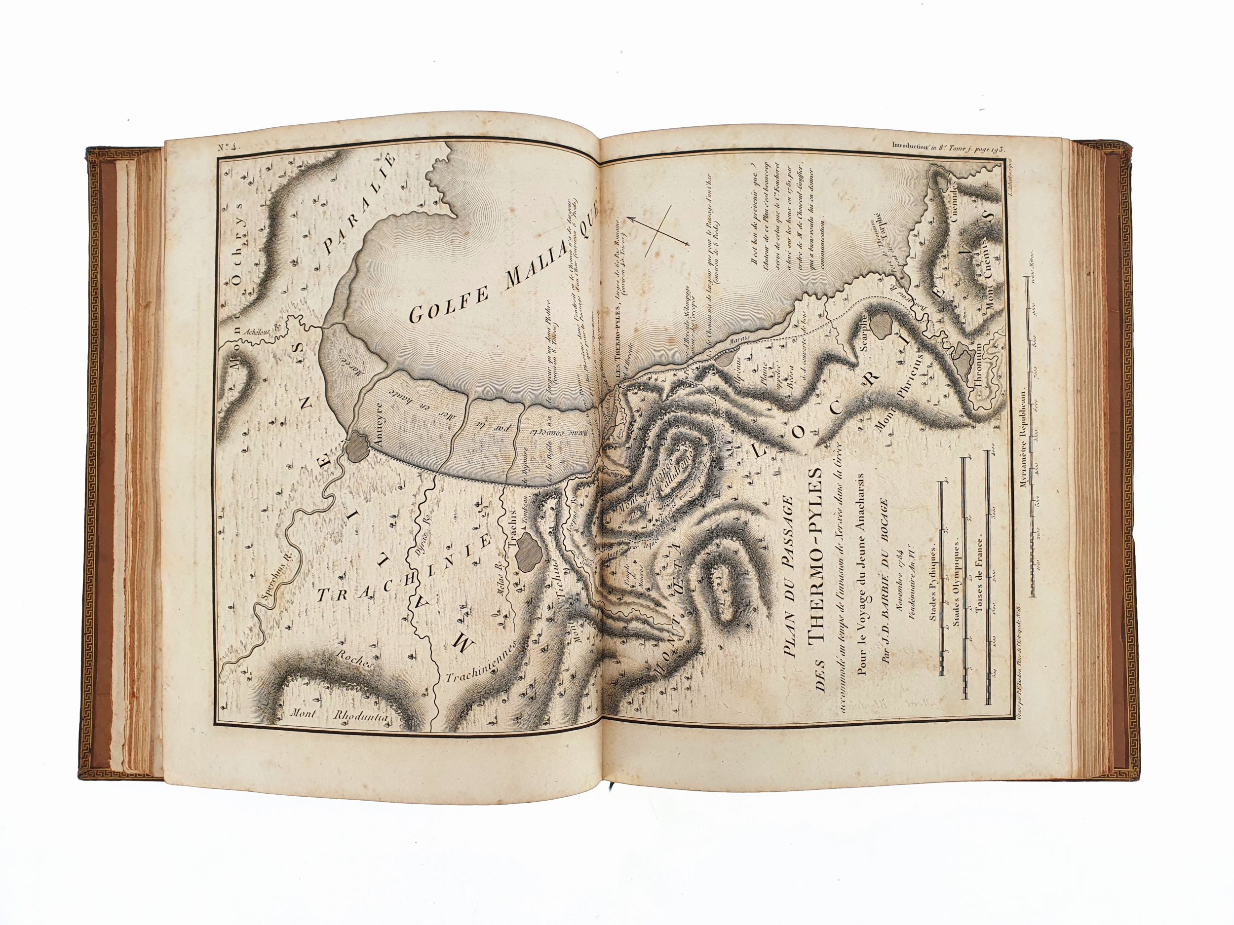 BARTHÉLEMY (Jean Jacques). Recueil de cartes géographiques, plans, vues et médailles de l’ancienne Grece, relatifs au Voyage du jeune Anacharsis […]. A Paris, De l’Imprimerie de Didot Jeune, an VII [1798/1799]. In-4°, veau, fine roulette dentelée dorée encadrant les plats, dos lisse orné, tranches dorées (reliure de l’époque).	:  | H&ocirc;tel Des Ventes de Monte-Carlo