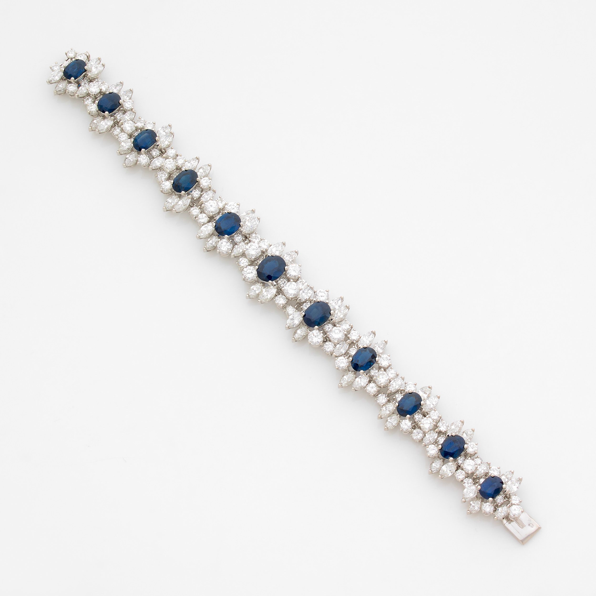 PENDENTIF:  | H&ocirc;tel Des Ventes de Monte-Carlo