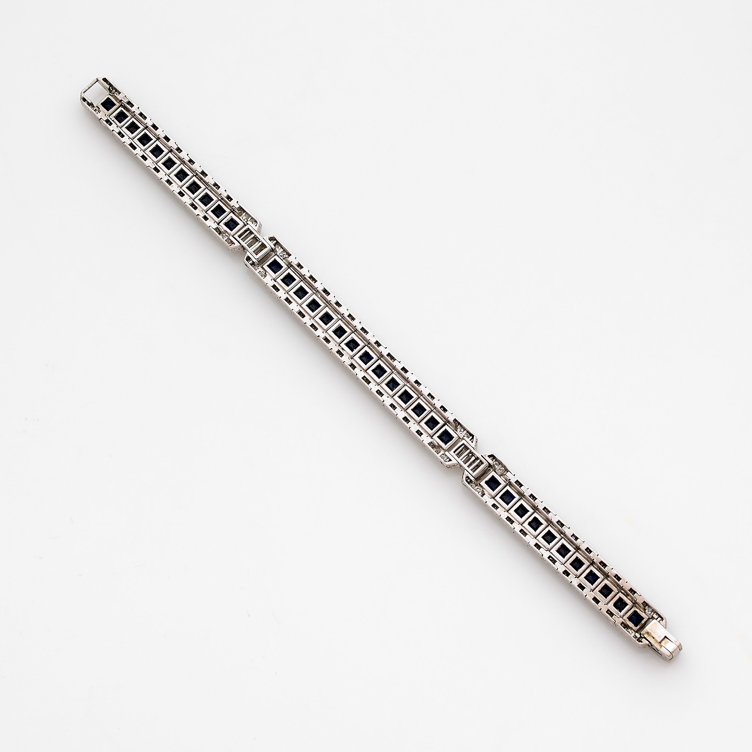 BEAU BRACELET ART DECO:  | H&ocirc;tel Des Ventes de Monte-Carlo