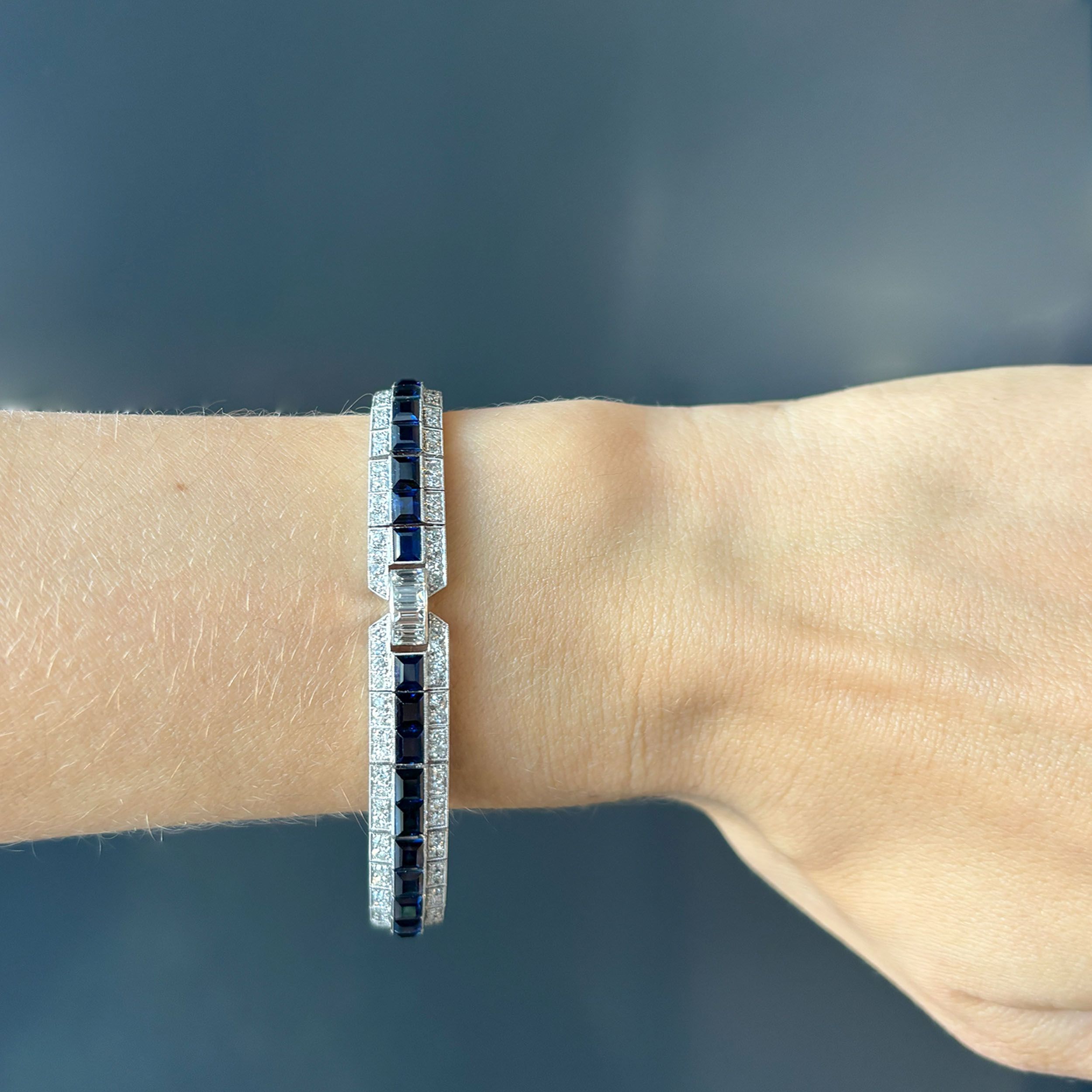 BEAU BRACELET ART DECO:  | H&ocirc;tel Des Ventes de Monte-Carlo