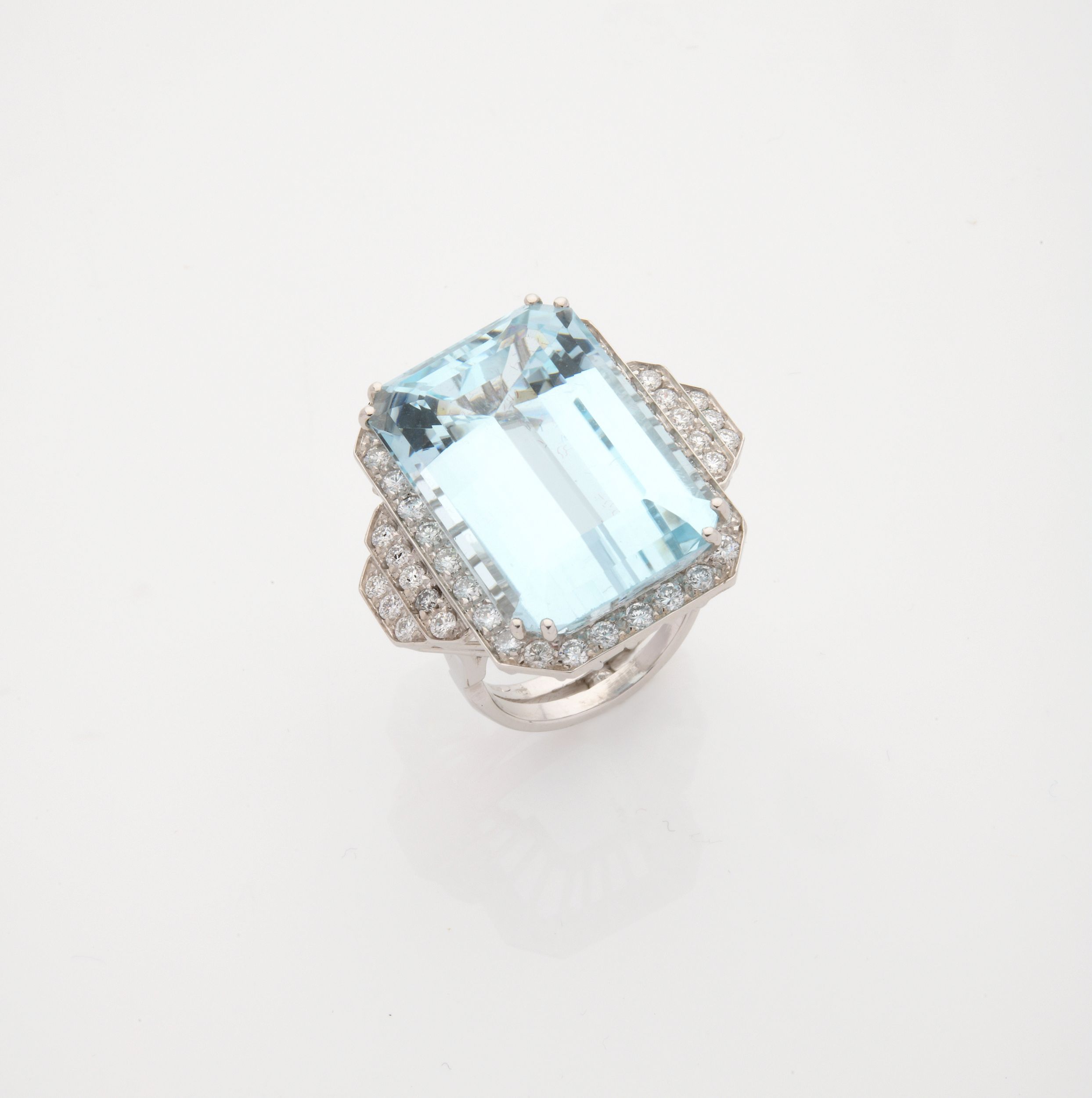 BAGUE JONC:  | H&ocirc;tel Des Ventes de Monte-Carlo