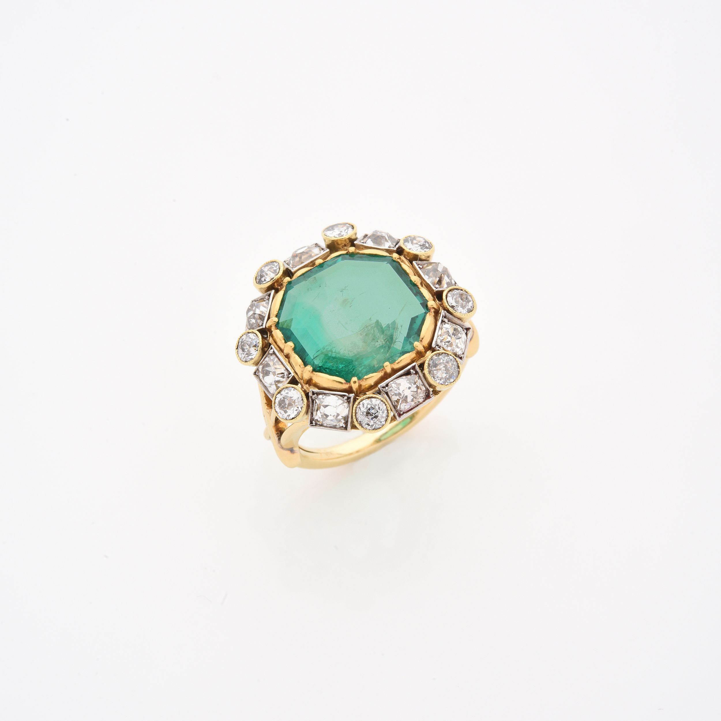 BAGUE COURONNE:  | H&ocirc;tel Des Ventes de Monte-Carlo