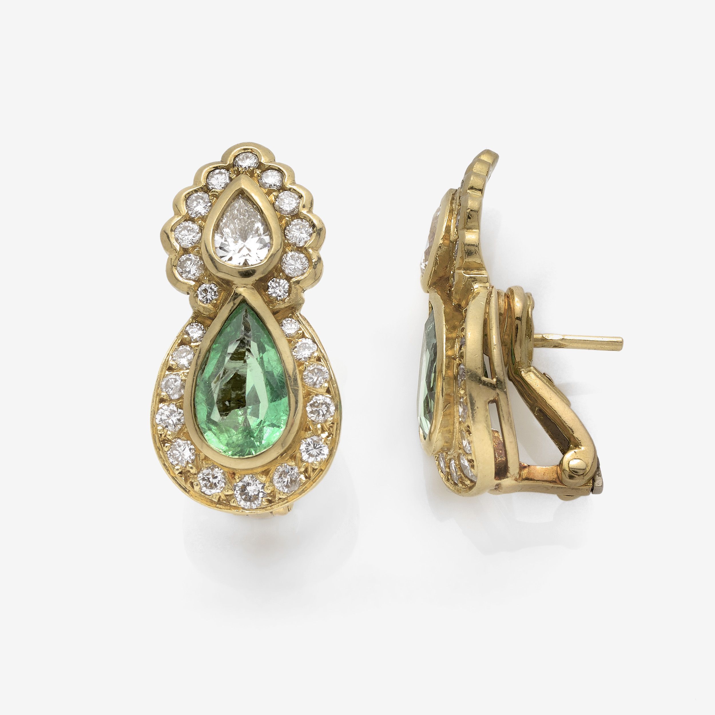 BOUCLES D'OREILLES