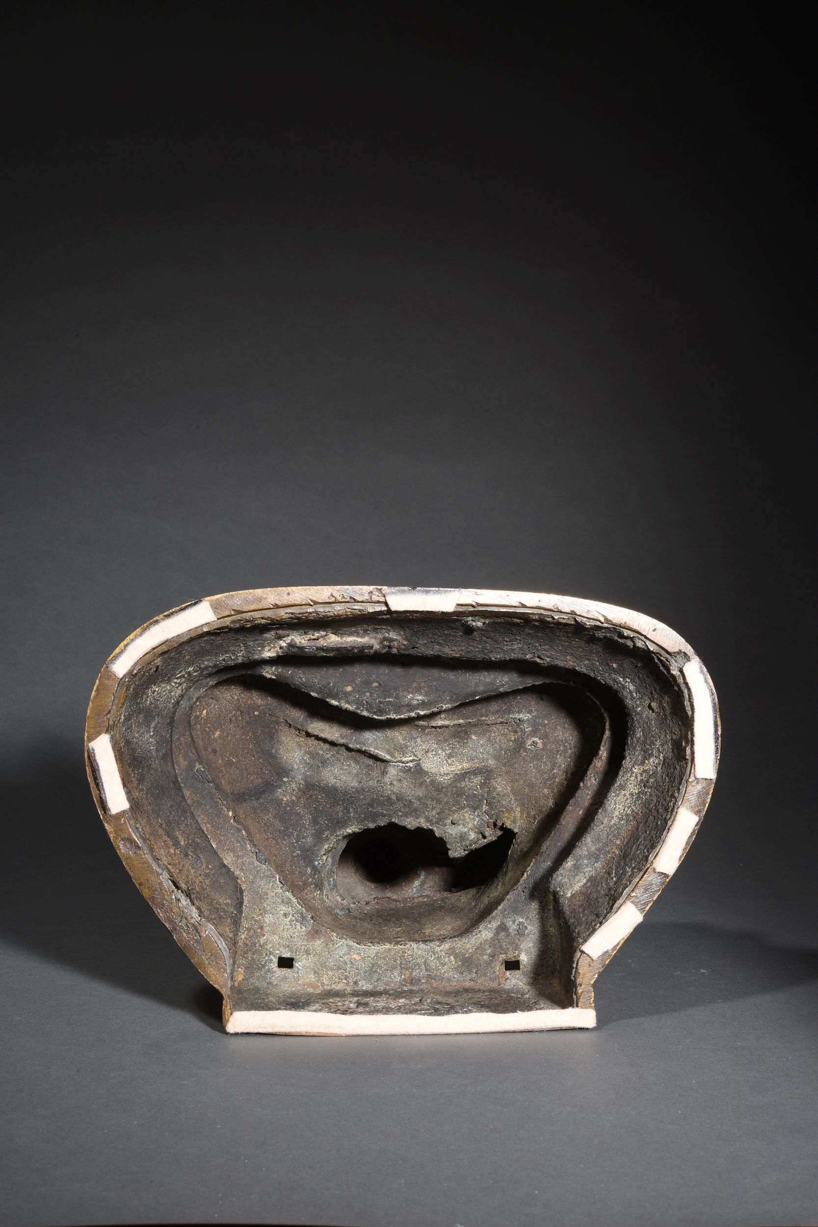 BOUDDHA EN BRONZE DORE :  | H&ocirc;tel Des Ventes de Monte-Carlo