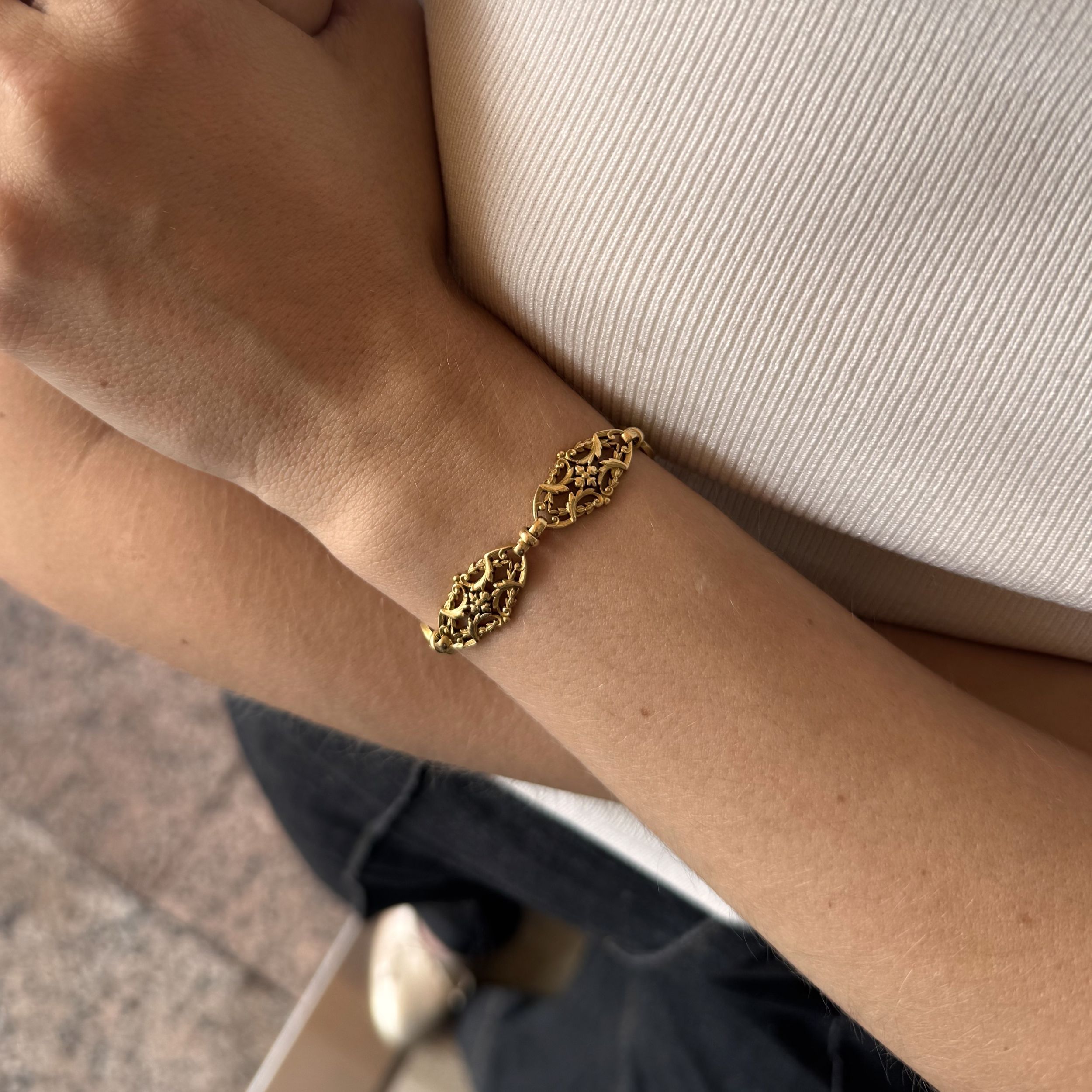 BRACELET :  | H&ocirc;tel Des Ventes de Monte-Carlo