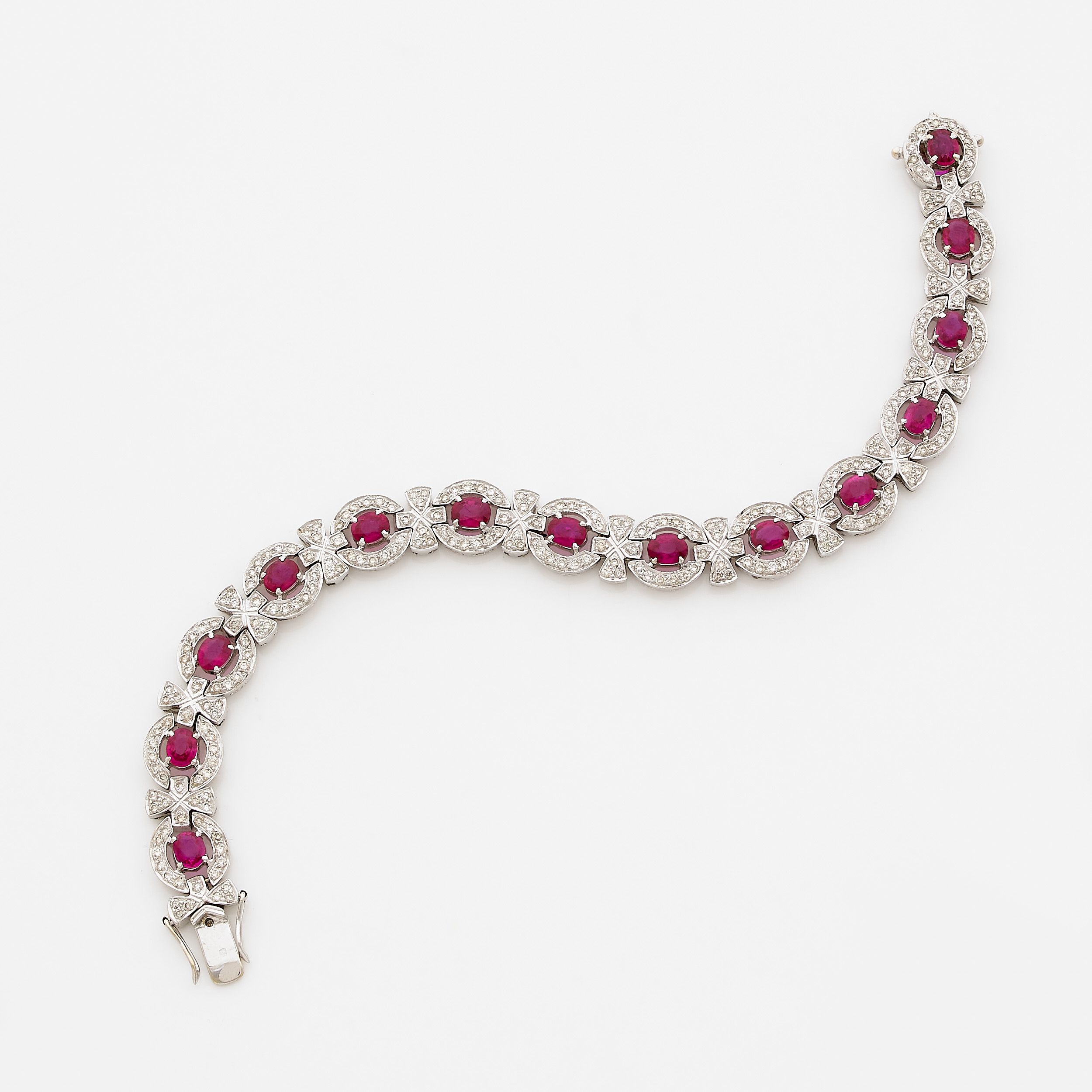 BRACELET MANCHETTE:  | H&ocirc;tel Des Ventes de Monte-Carlo