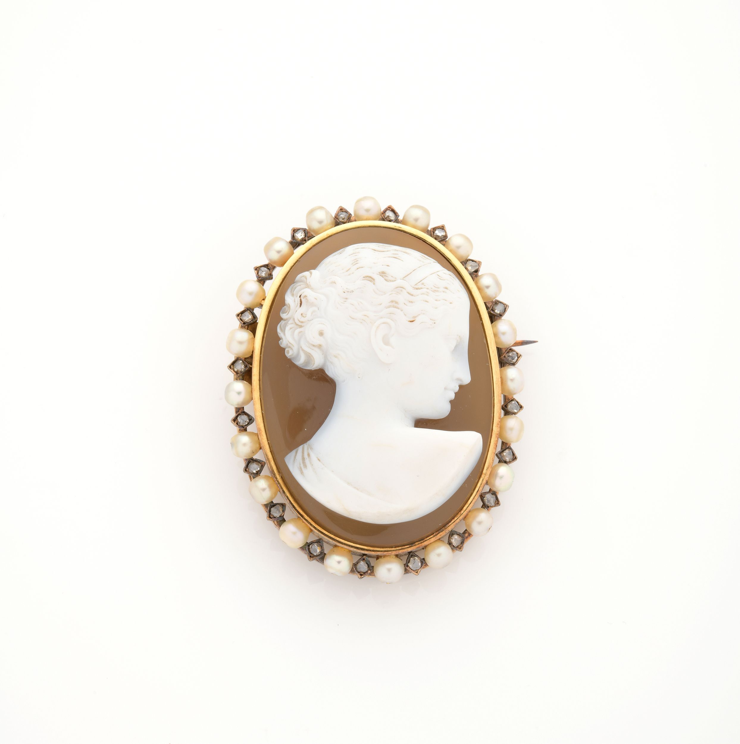 BROCHE 
