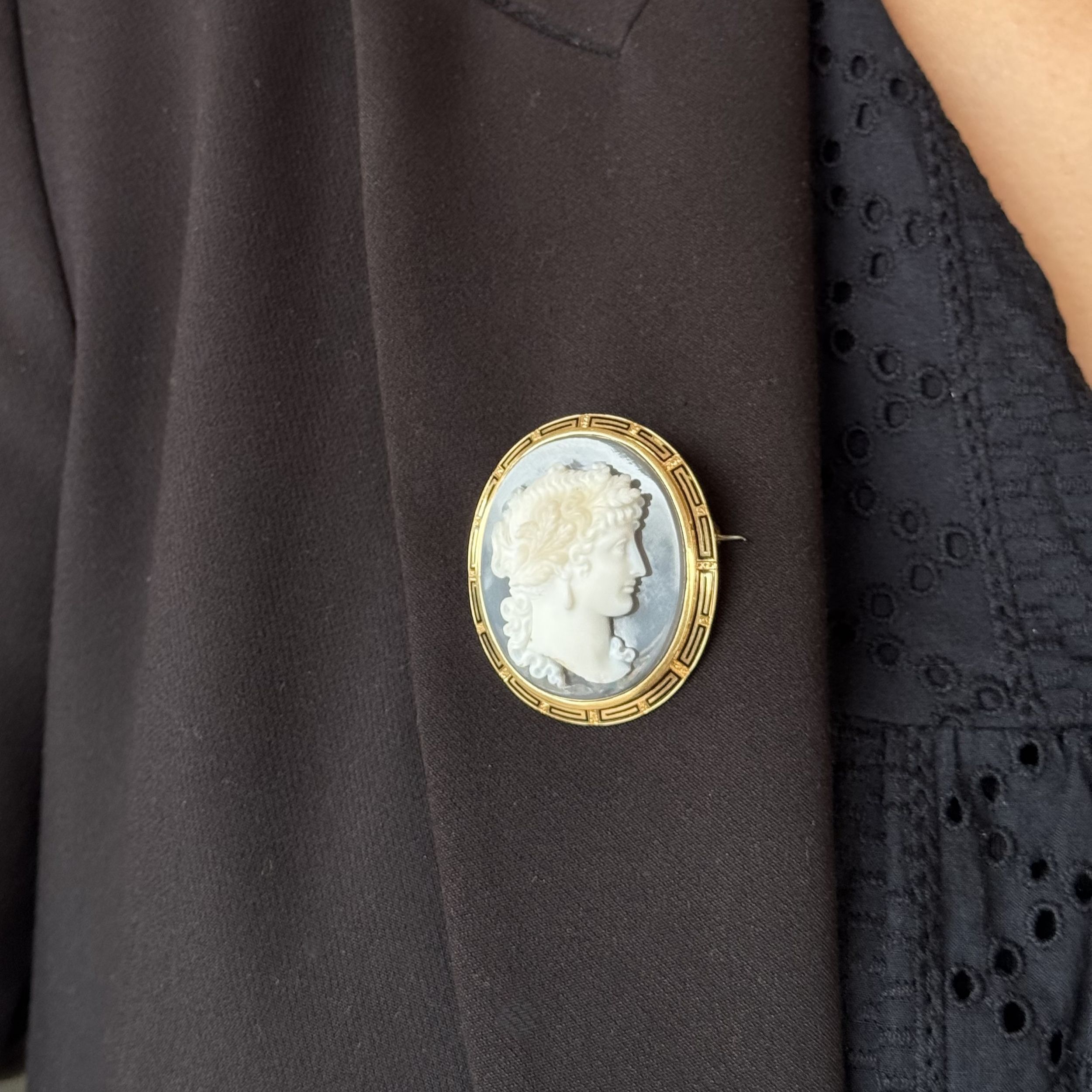 BROCHE:  | H&ocirc;tel Des Ventes de Monte-Carlo