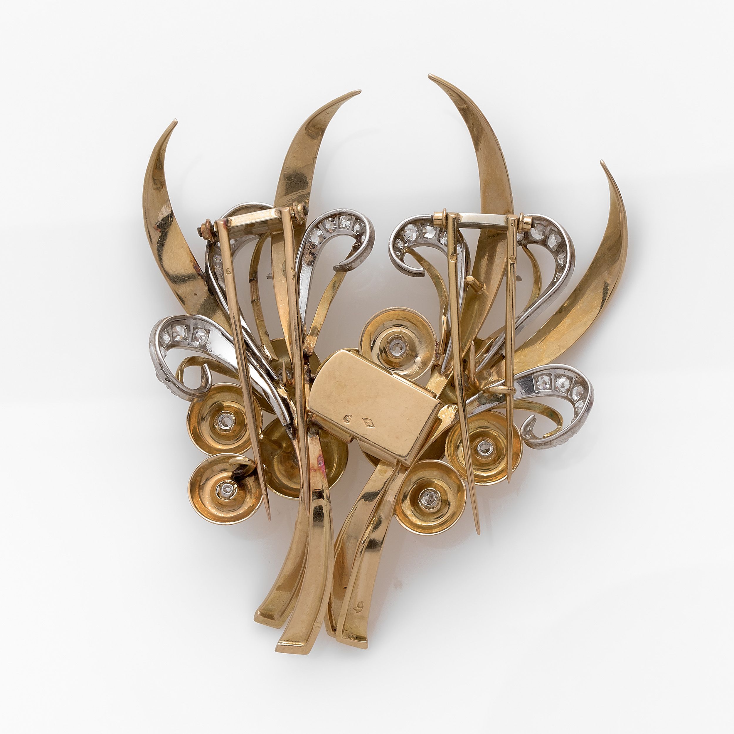 BROCHE BOUQUET DOUBLE CLIP:  | H&ocirc;tel Des Ventes de Monte-Carlo