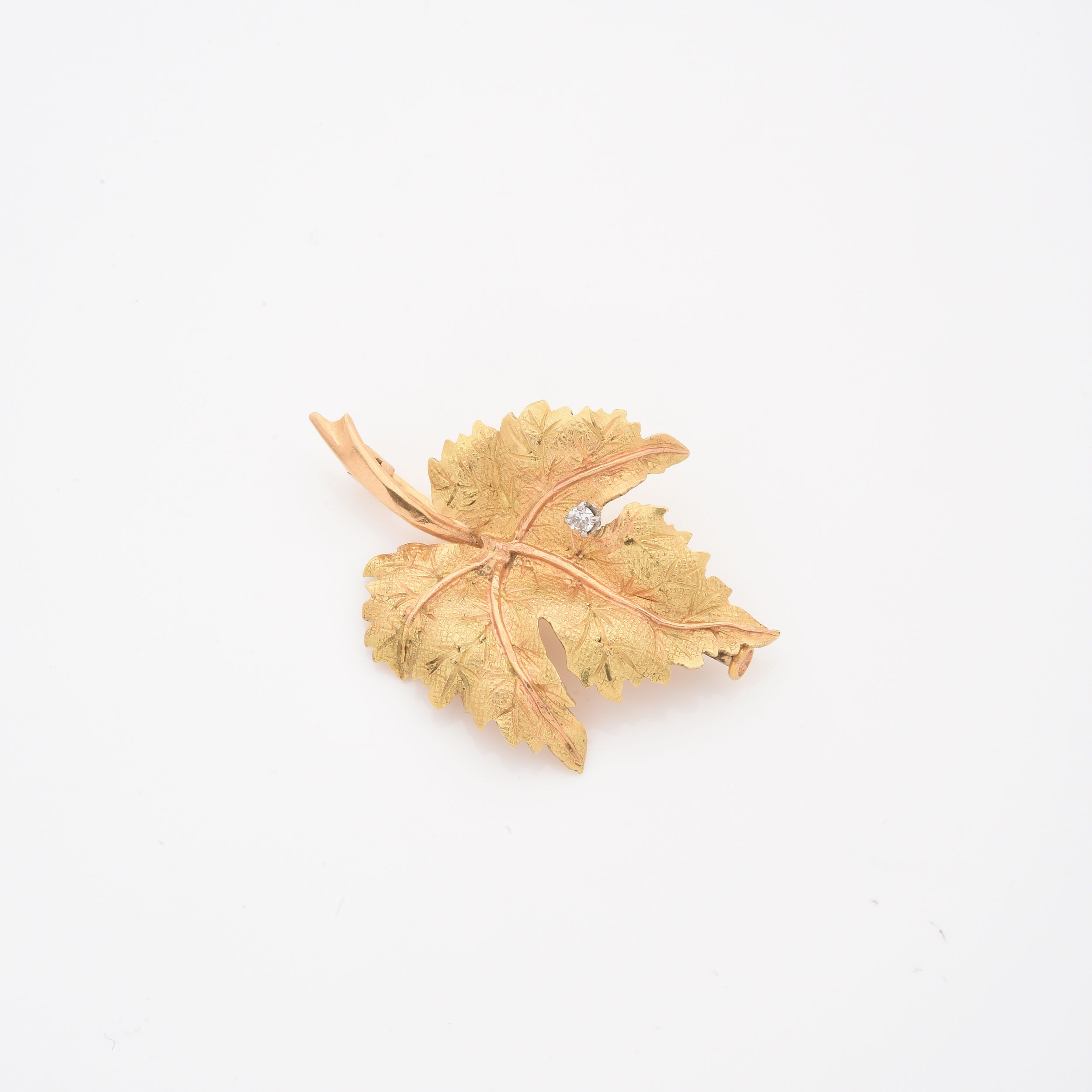 BROCHE CORBEILLE:  | H&ocirc;tel Des Ventes de Monte-Carlo