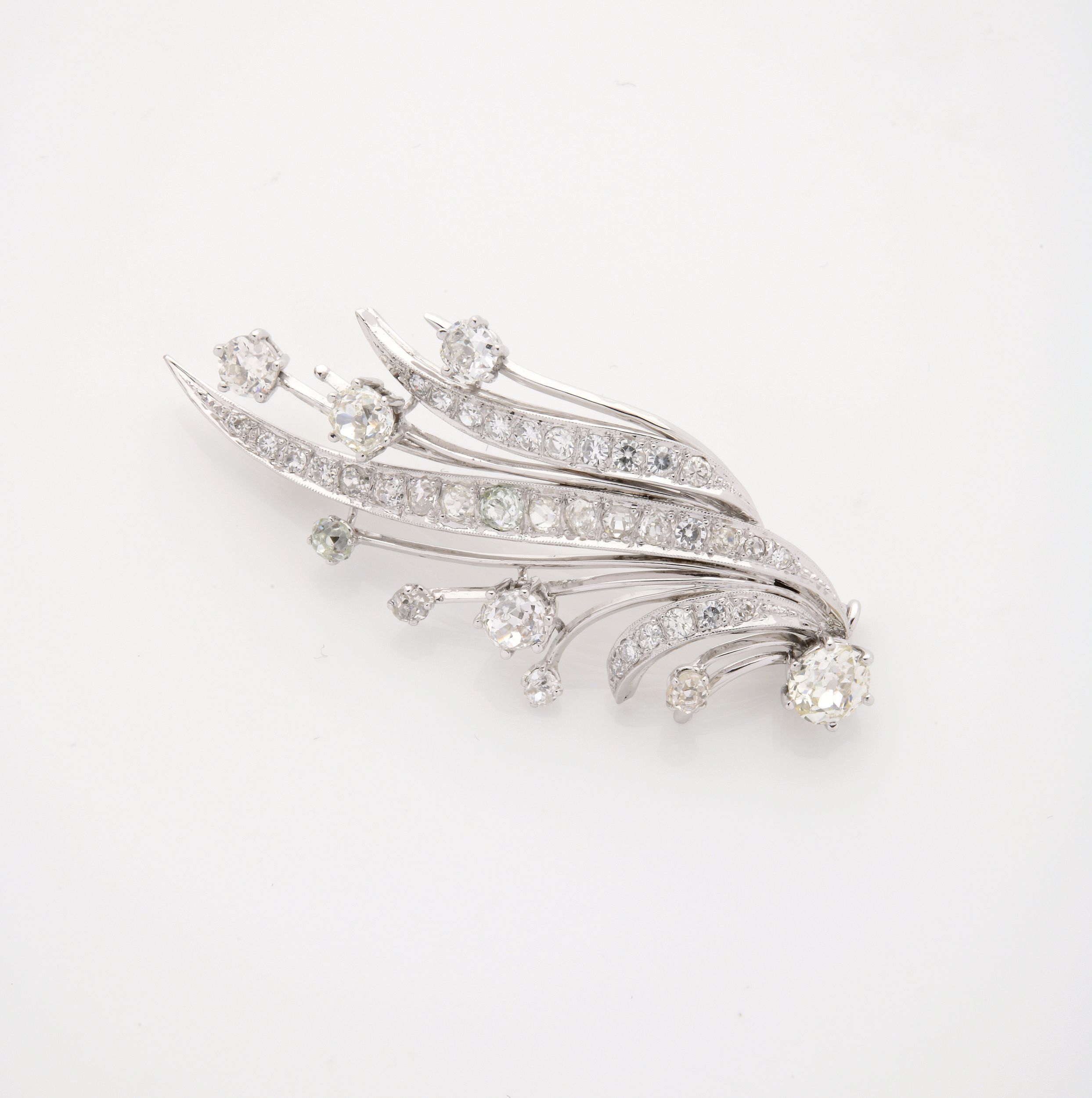 RAVISSANT COLLIER A TRANSFORMATION:  | H&ocirc;tel Des Ventes de Monte-Carlo