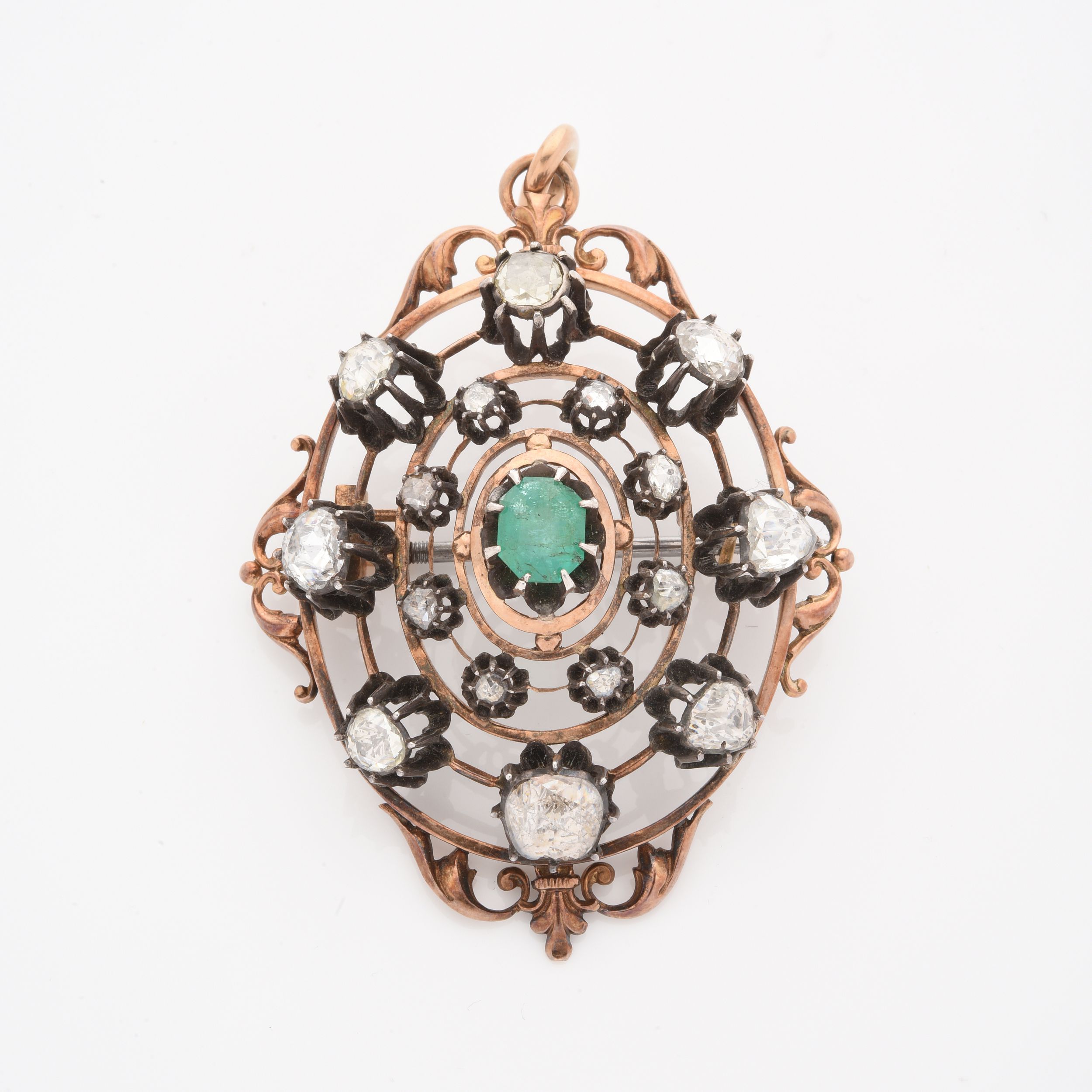BROCHE PENDENTIF 