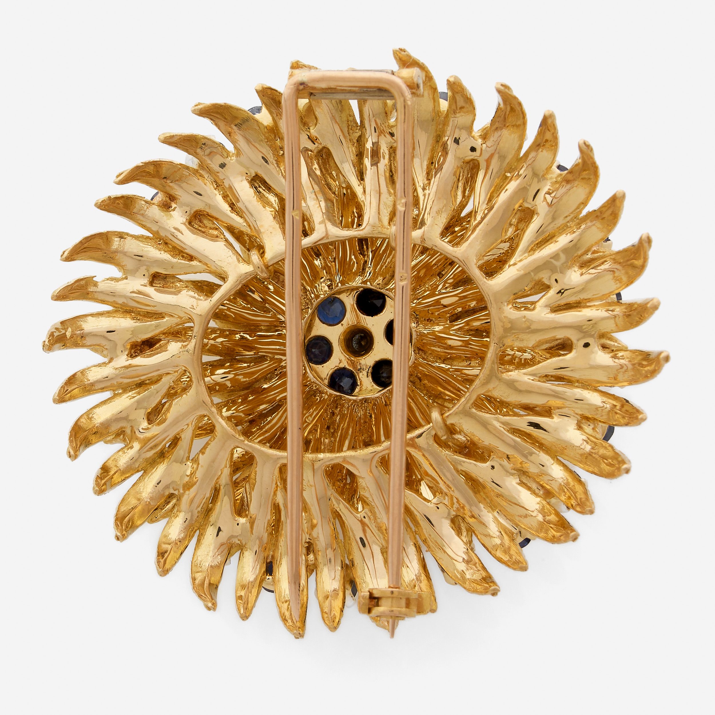 BROCHE RONDE:  | H&ocirc;tel Des Ventes de Monte-Carlo
