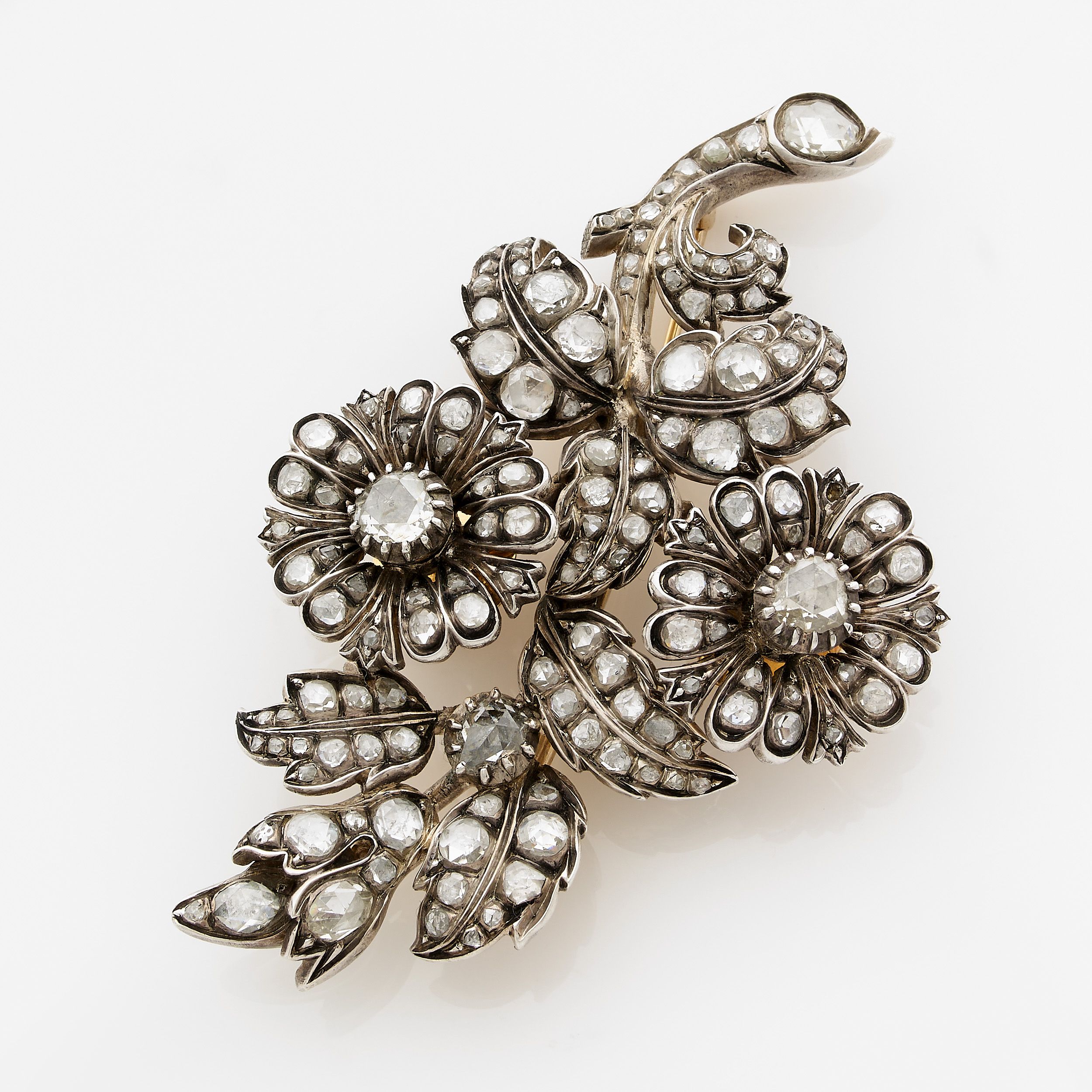 BROCHE TREMBLEUSE A TRANSFORMATION