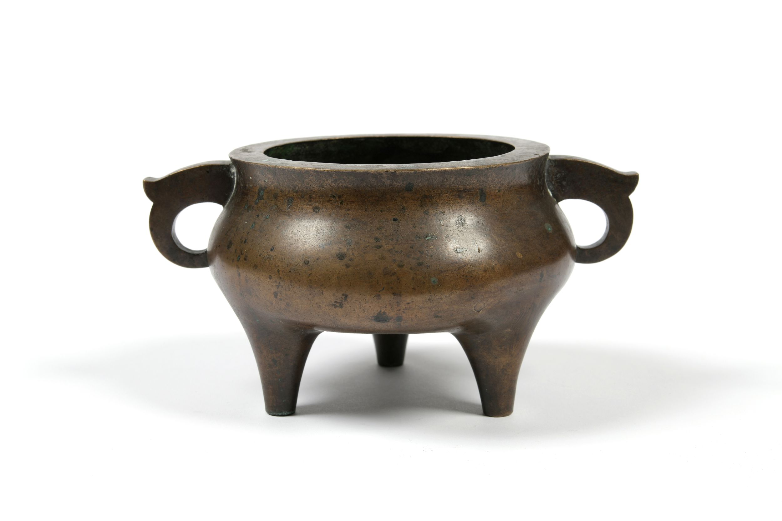 PETIT VASE PANSU ZOOMORPHE :  | H&ocirc;tel Des Ventes de Monte-Carlo