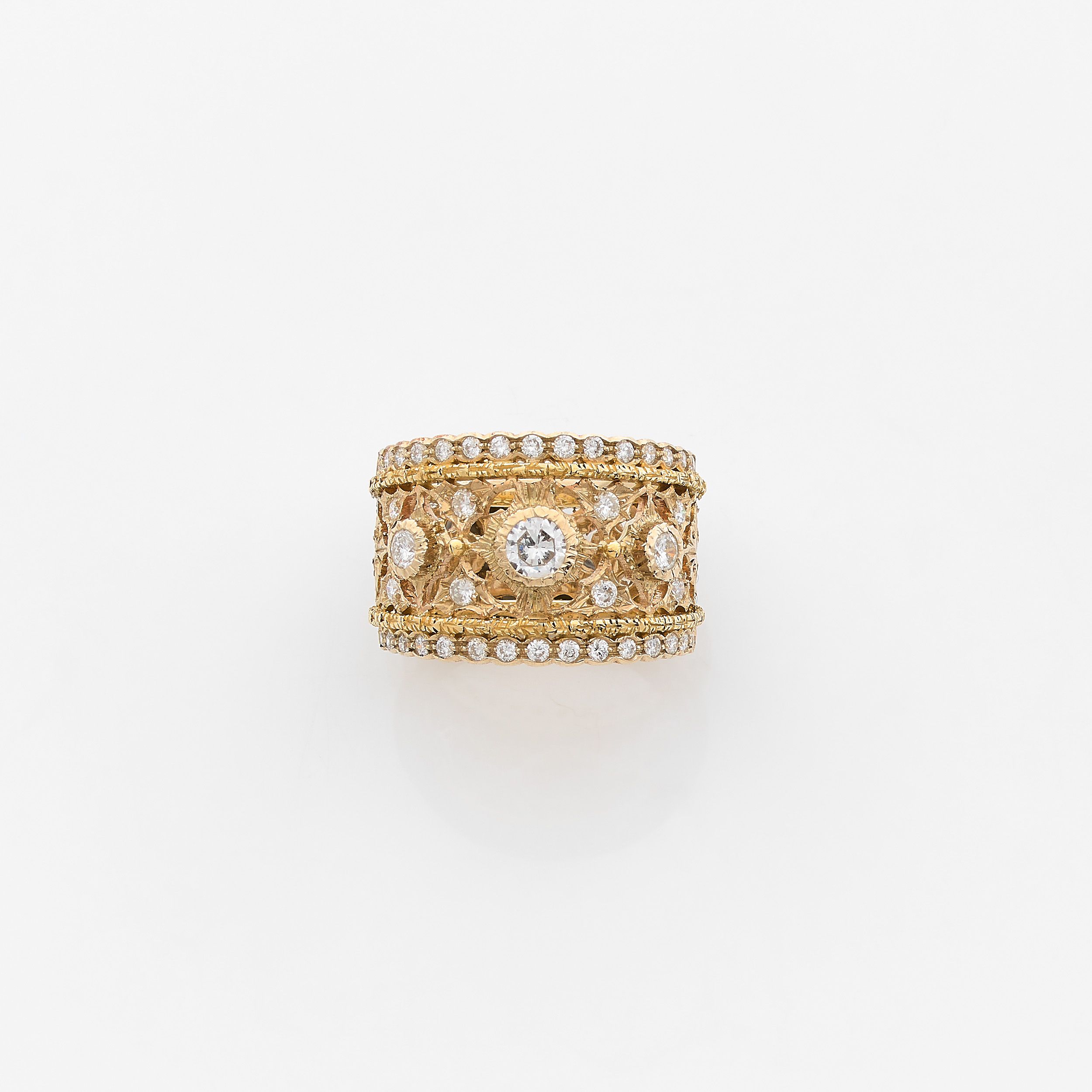 IMPORTANTE BAGUE CHEVALIERE:  | H&ocirc;tel Des Ventes de Monte-Carlo
