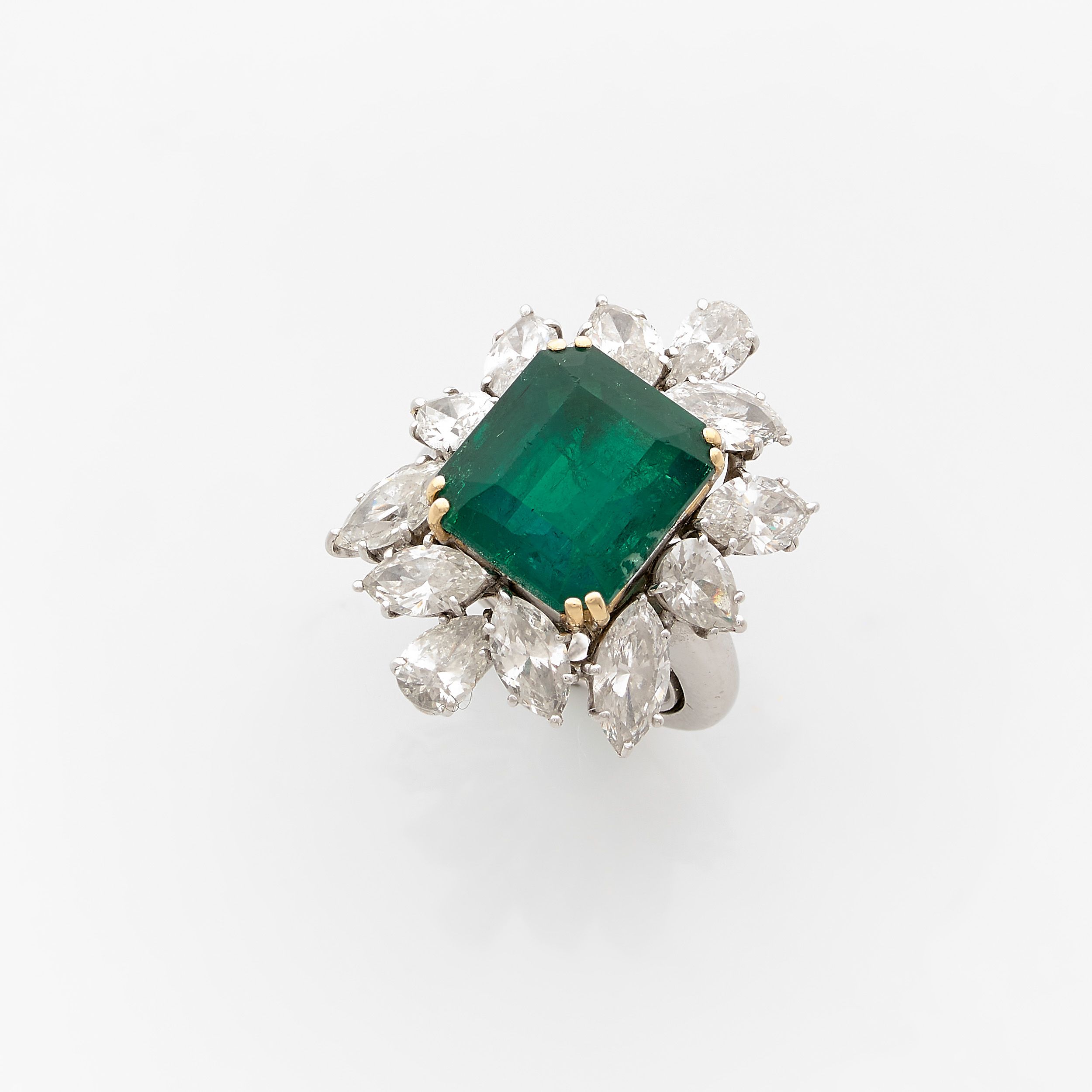 BROCHE:  | H&ocirc;tel Des Ventes de Monte-Carlo