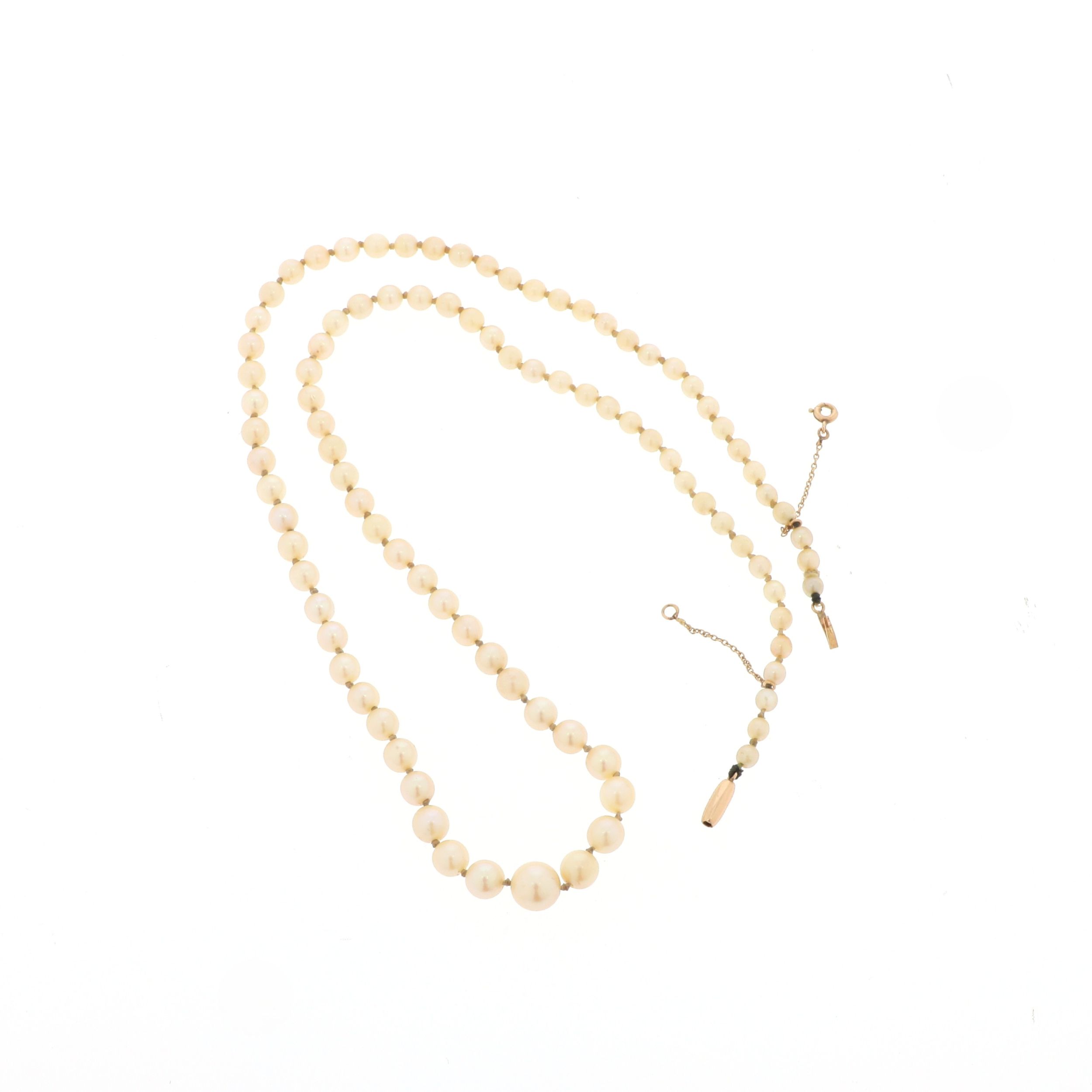 COLLIER 