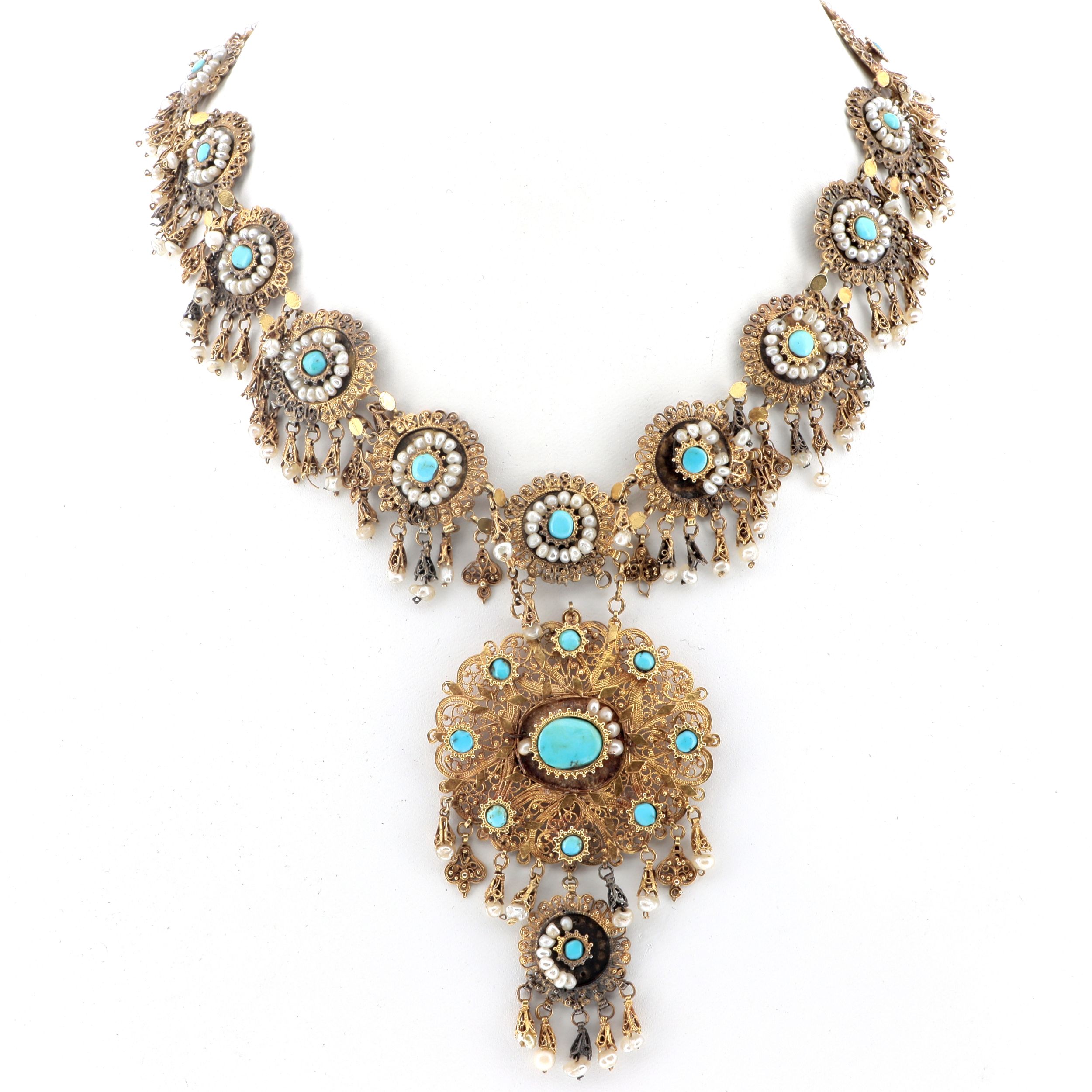 COLLIER 