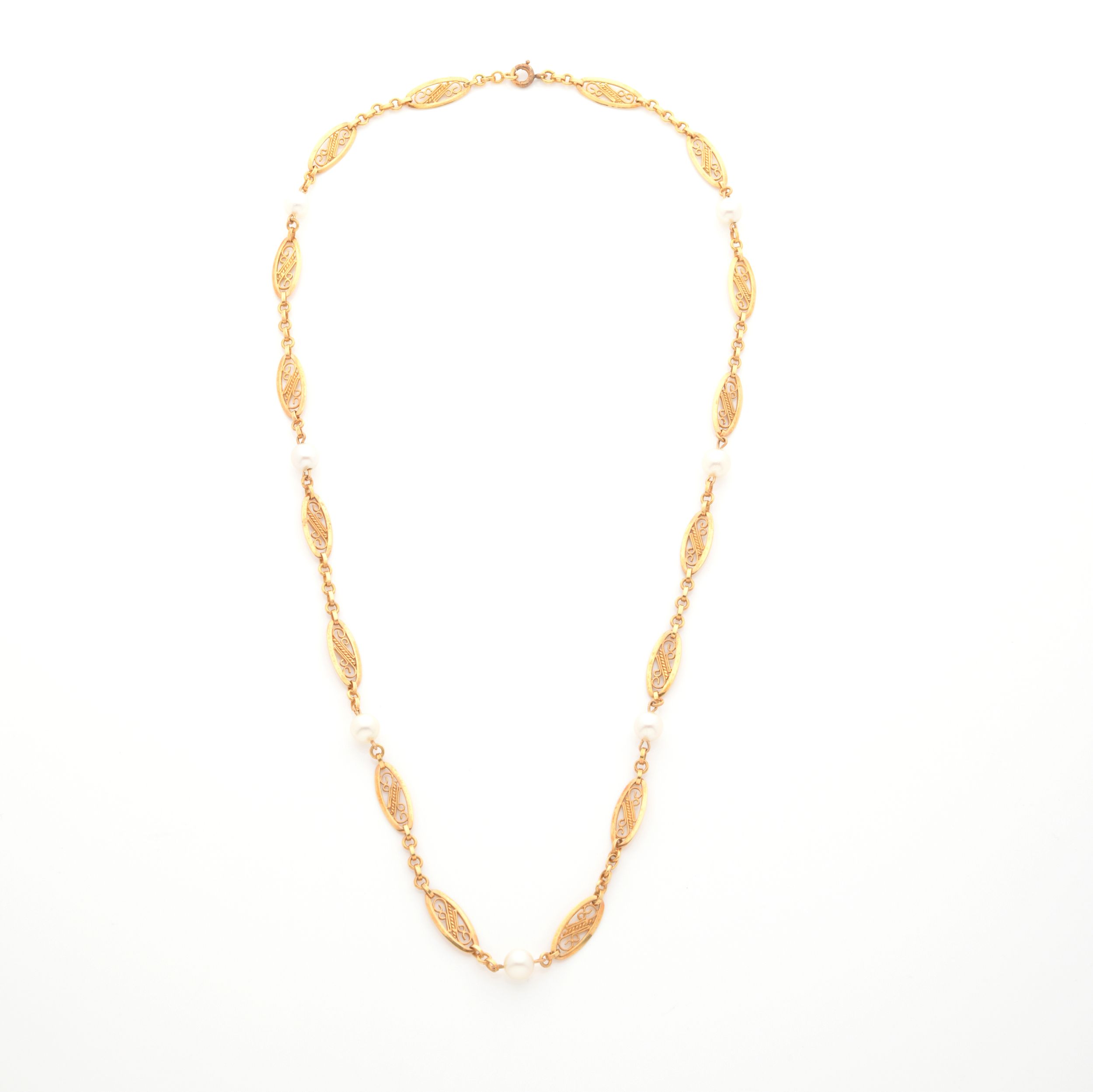 COLLIER