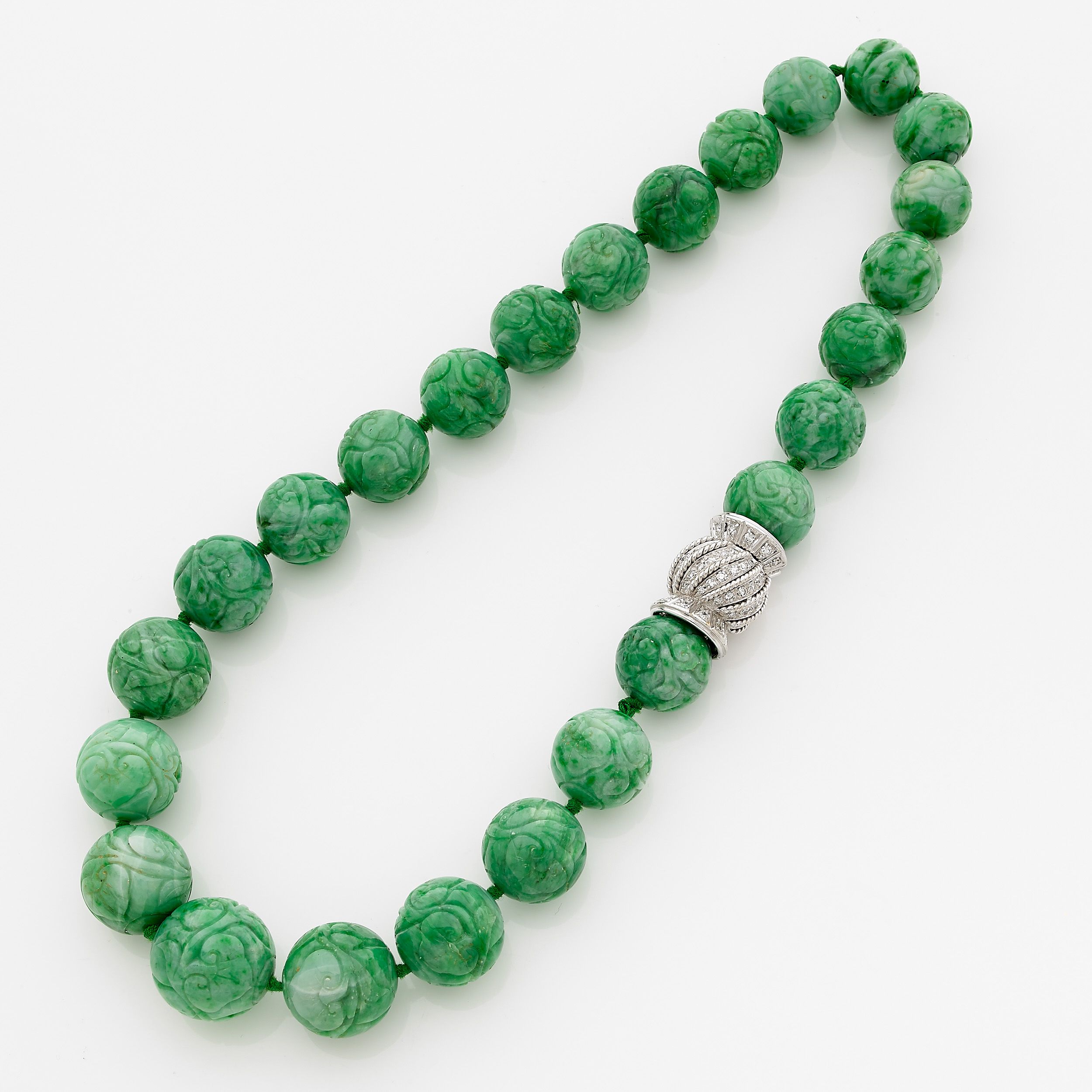 COLLIER 