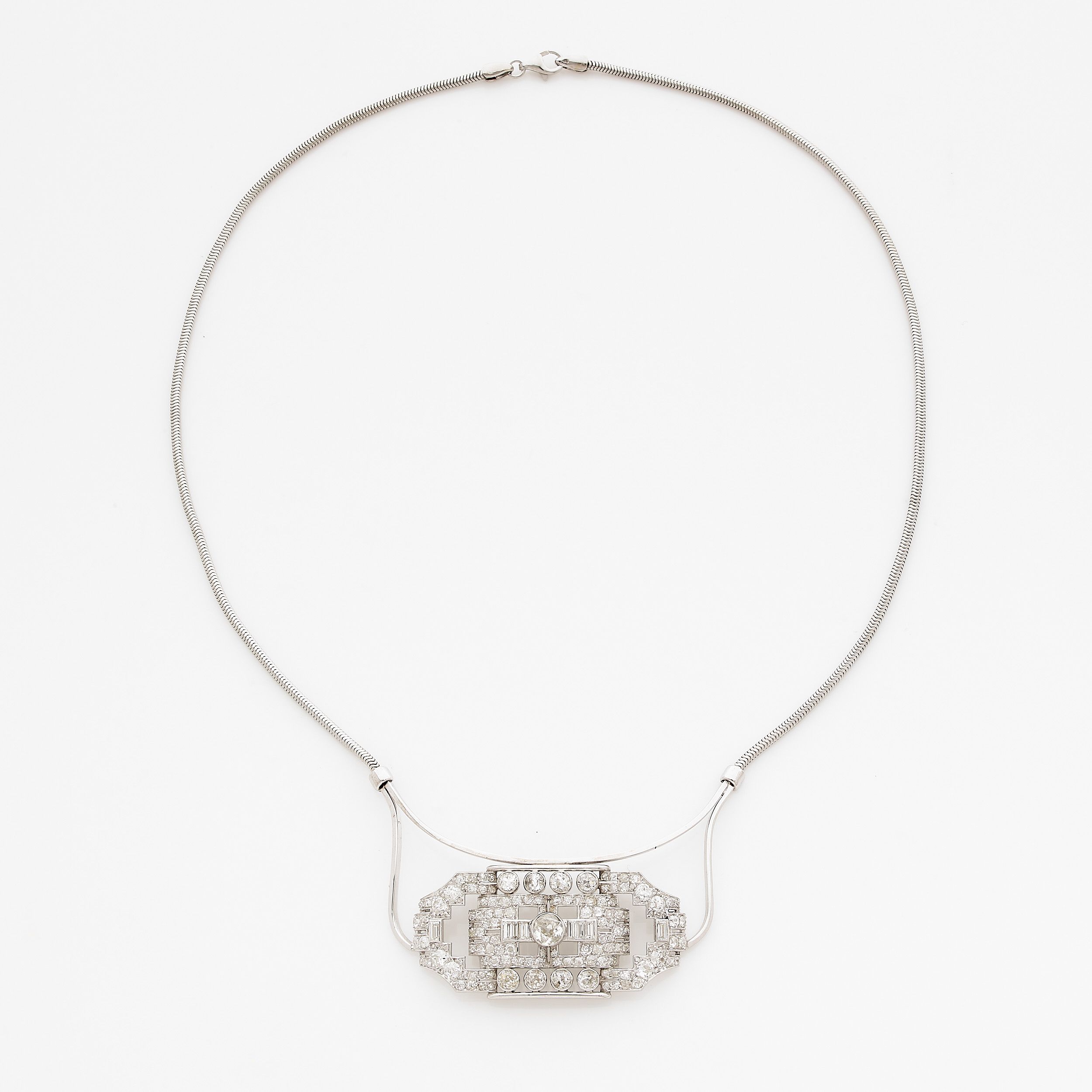 BROCHE:  | H&ocirc;tel Des Ventes de Monte-Carlo
