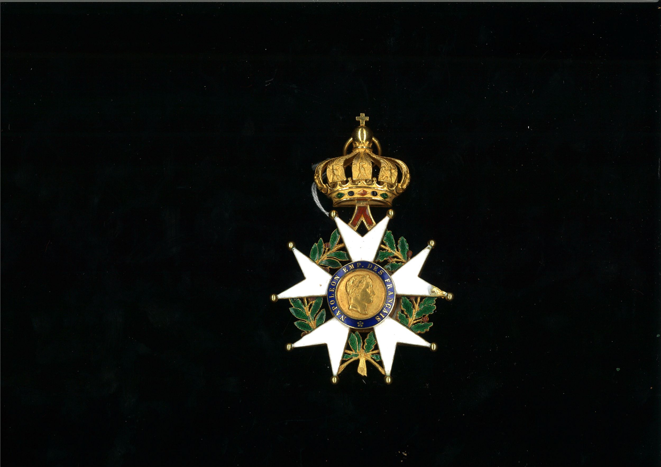 LOT DE 2 CROIX DE CHEVALIER DE L'ORDRE DE LA LEGION D'HONNEUR:  | H&ocirc;tel Des Ventes de Monte-Carlo