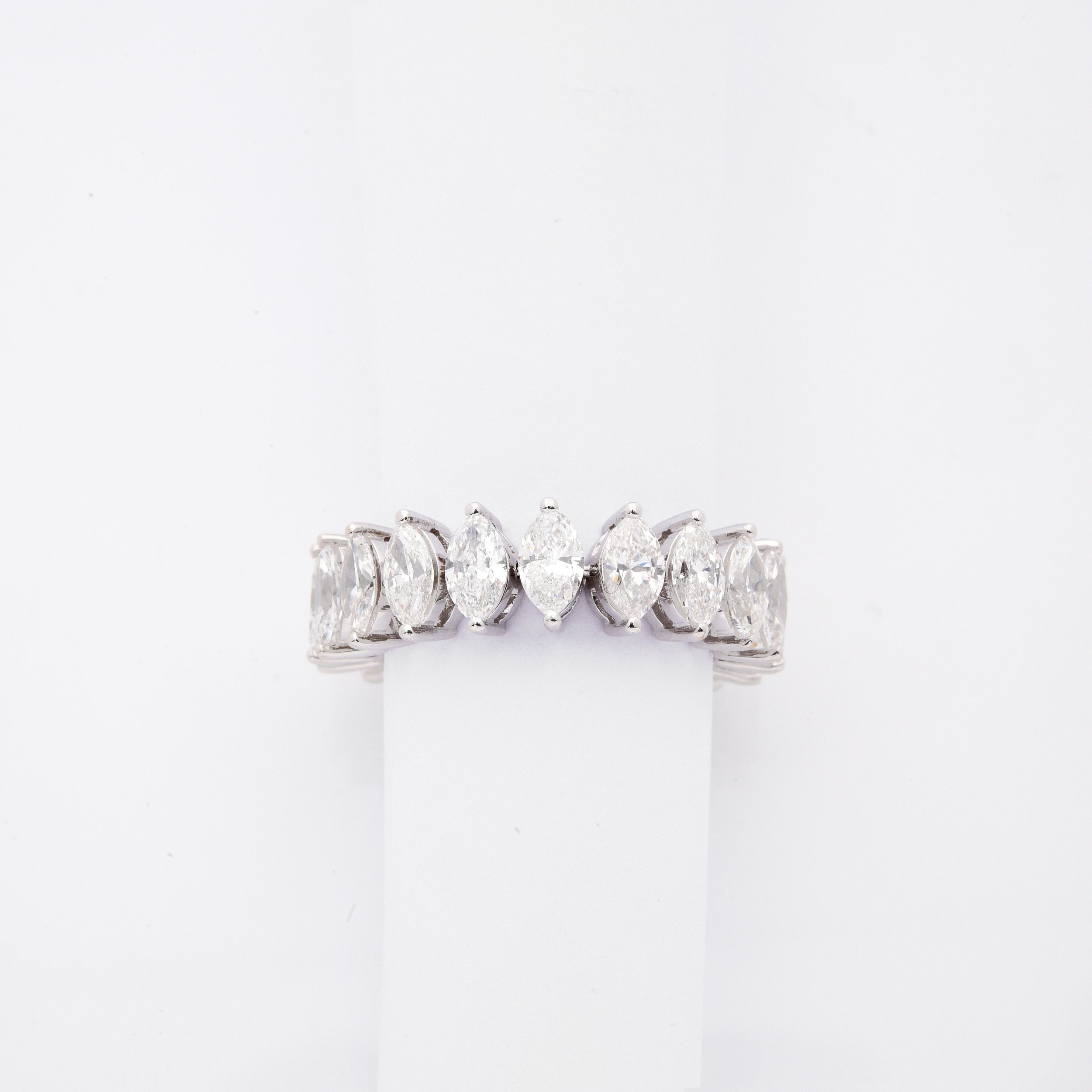 BAGUE COURONNE:  | H&ocirc;tel Des Ventes de Monte-Carlo
