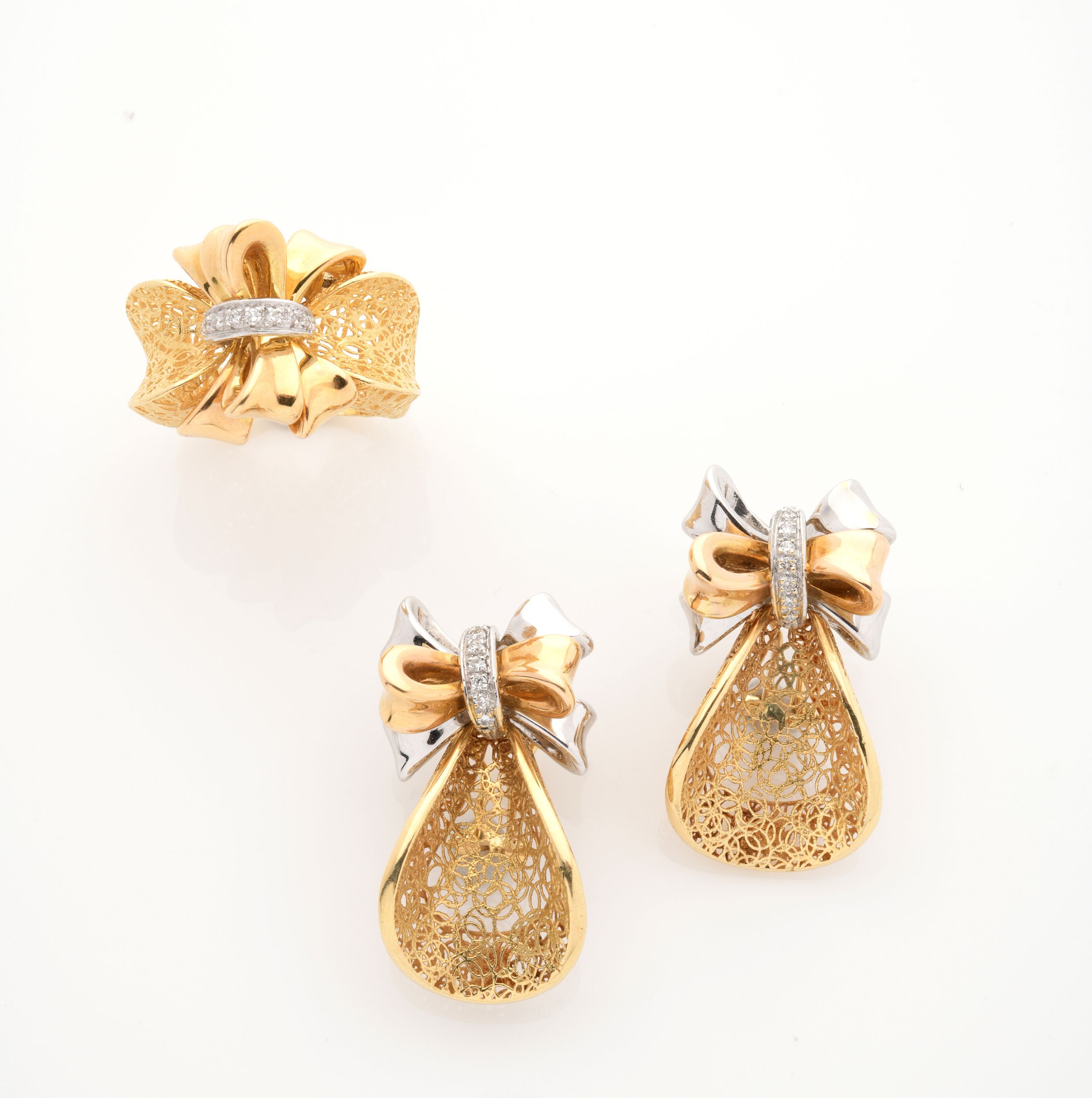 PENDENTIF 