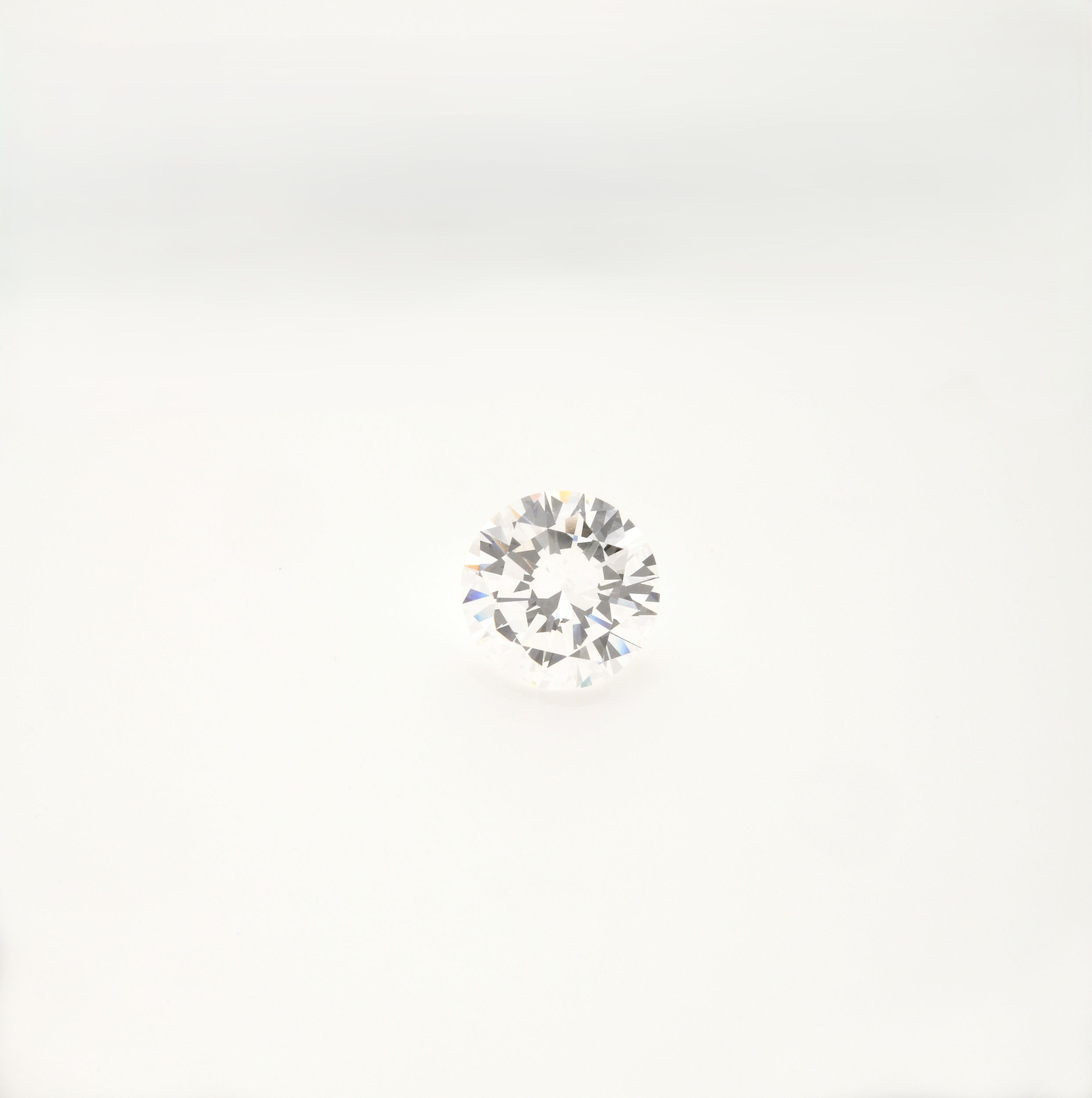 DIAMANT ROND SUR PAPIER 